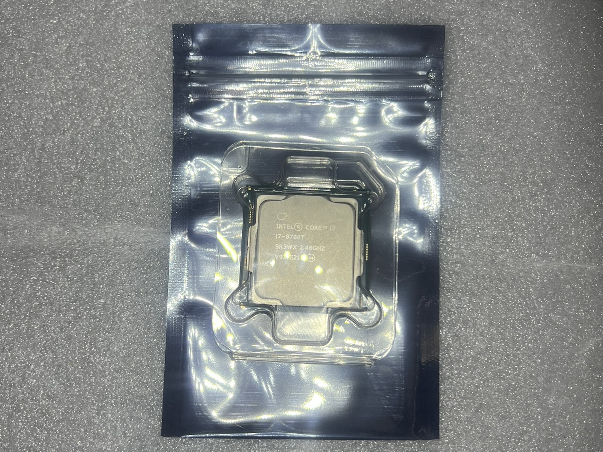 Intel i7 8700T