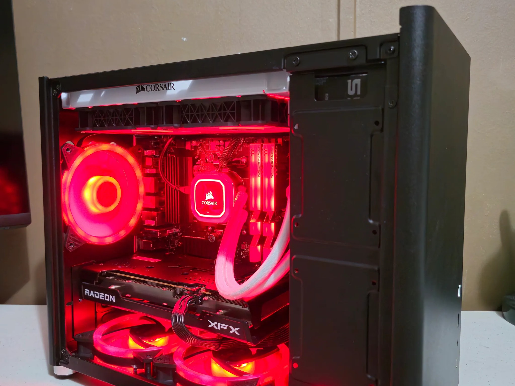 Ryzen 5 3600, RX 6600 Gaming PC