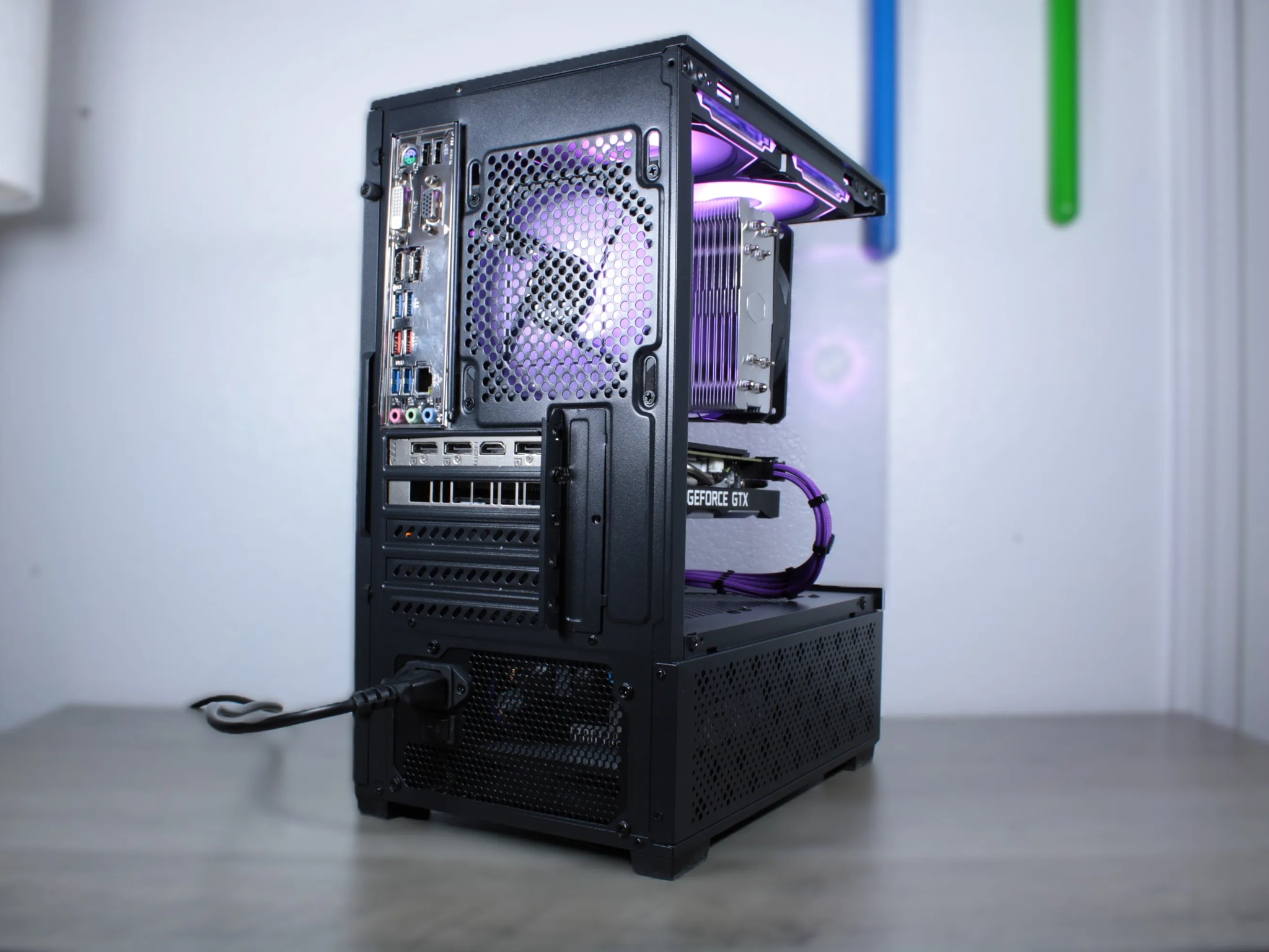 MSI 1660 Ti | Ryzen 5 2600x | micro ATX Case | 16GB 3200 MHz ram | 1TB NVMe | WiFi | Win 11