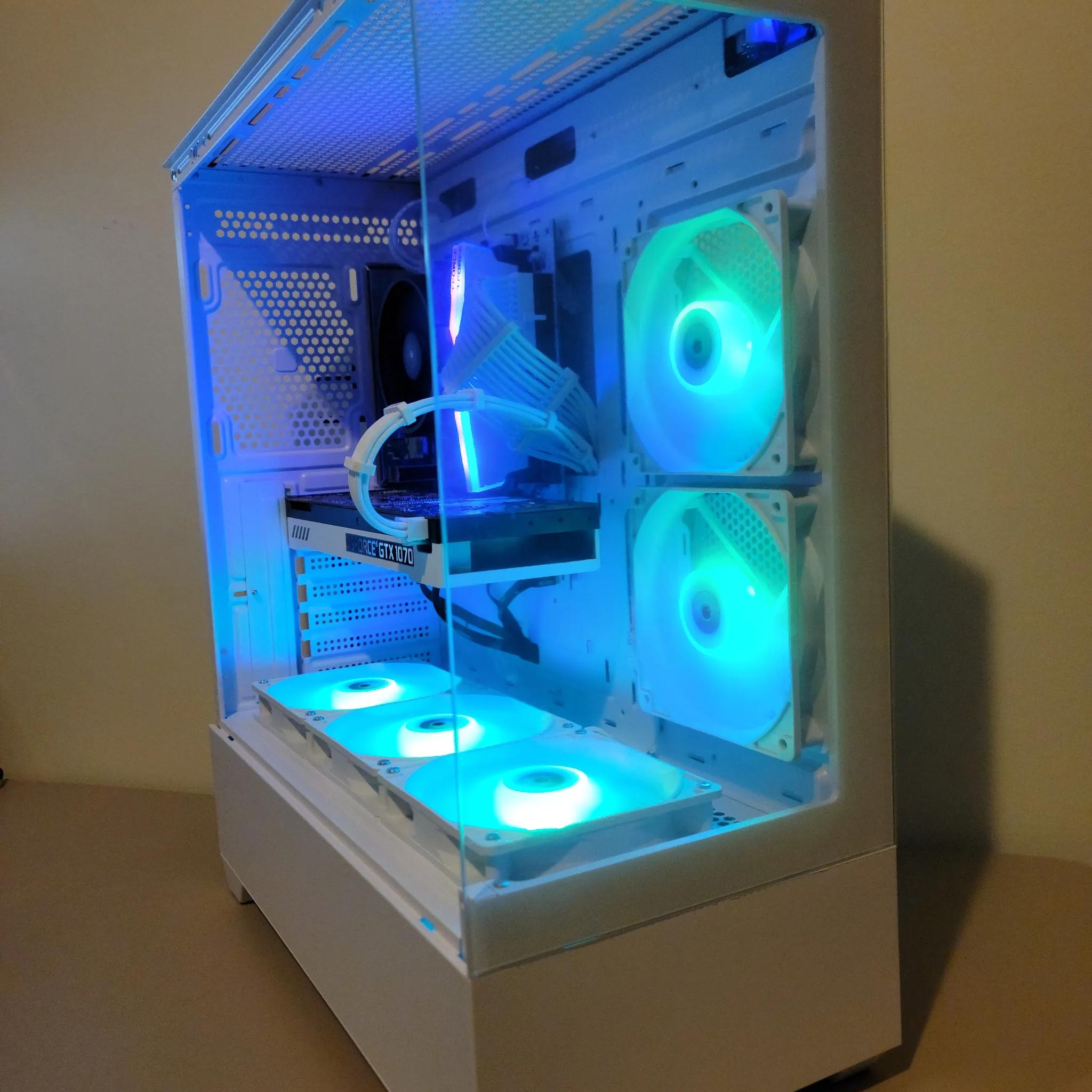 GTX 1070 | Ryzen 5 | 16GB RAM | WIN 10