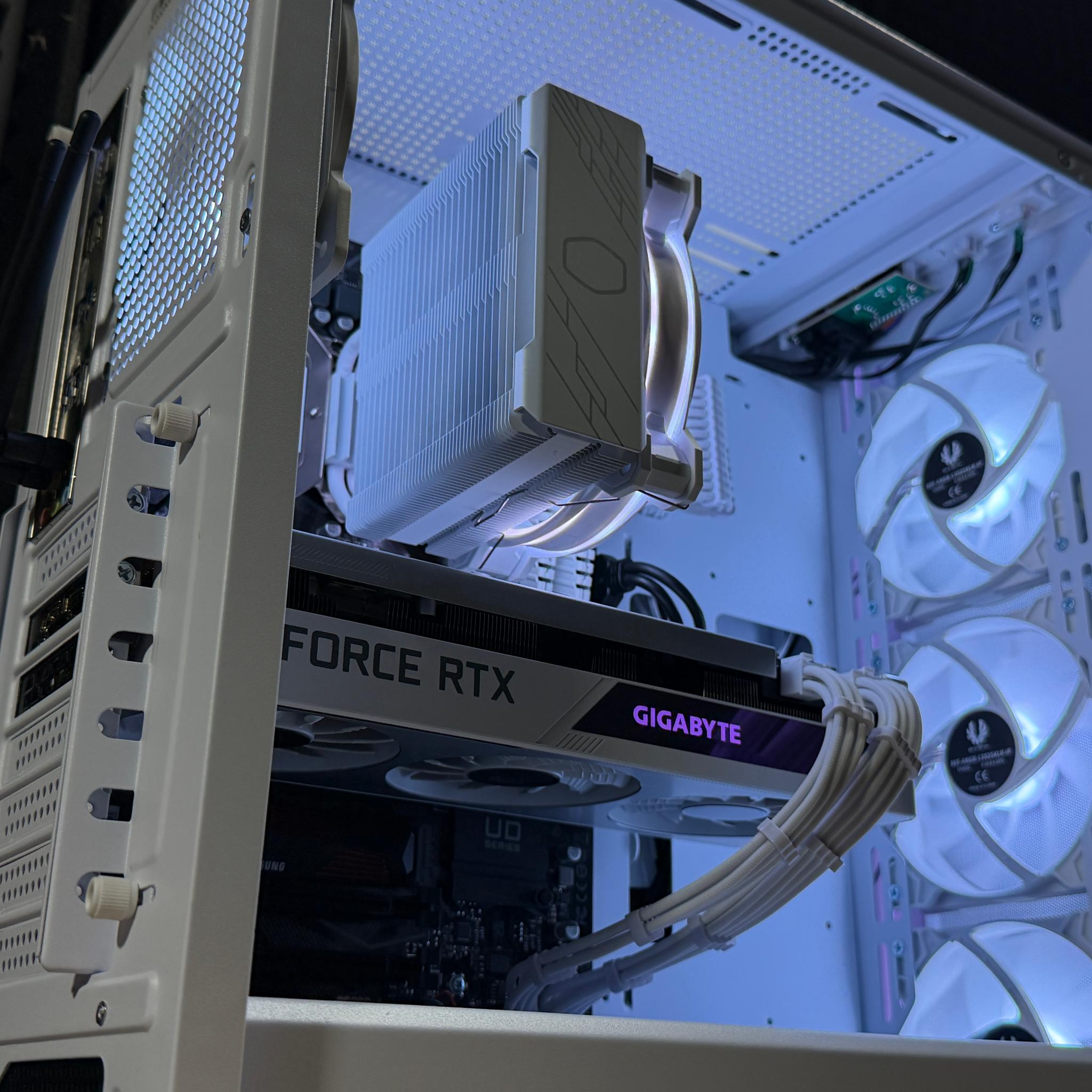 i7 11700F | RTX 3070 | 16GB DDR4 | 1TB NvMe