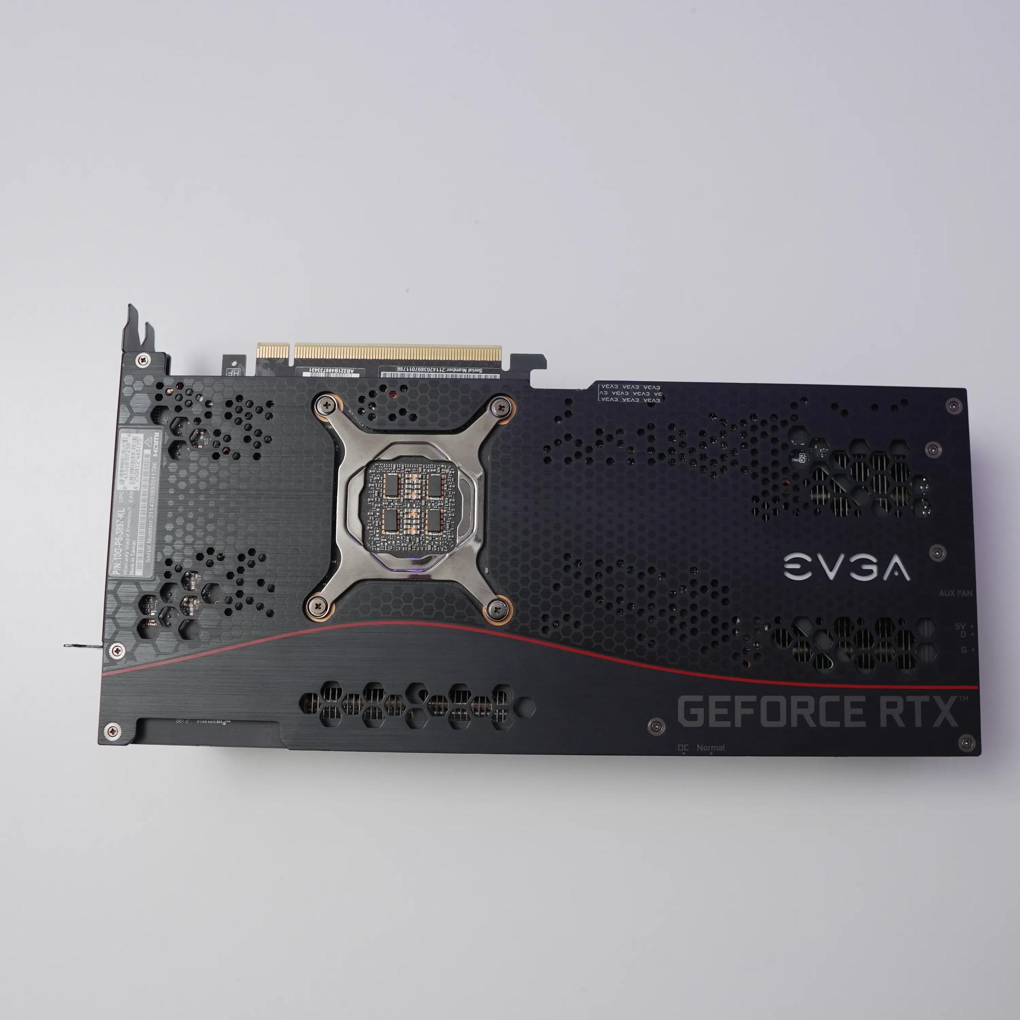 EVGA RTX 3080 FTW3 + LIAN LI STRIMMER