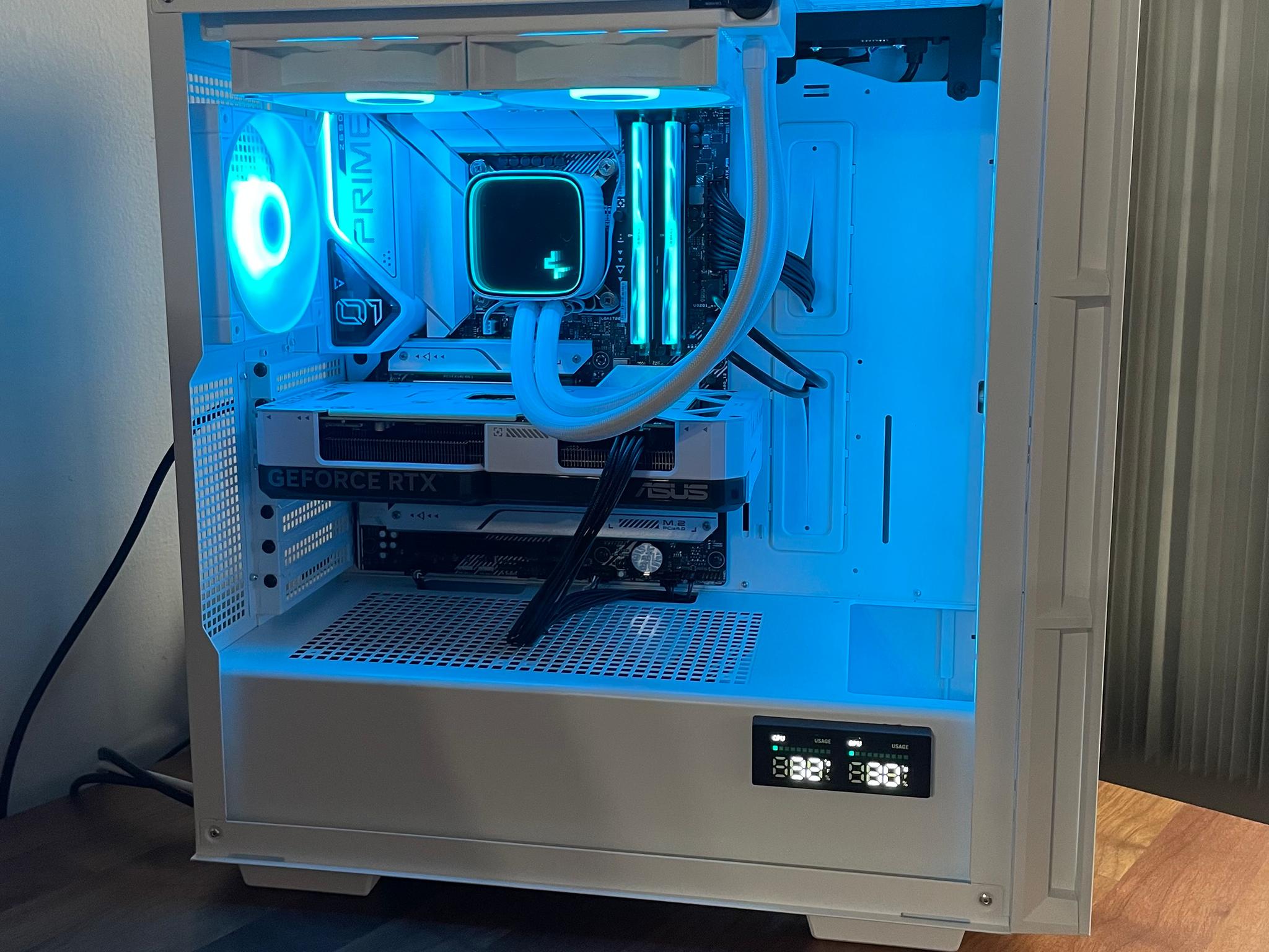 RTX 4070 | Intel i5 12600K | 32GB DDR5 | The Starfield 01