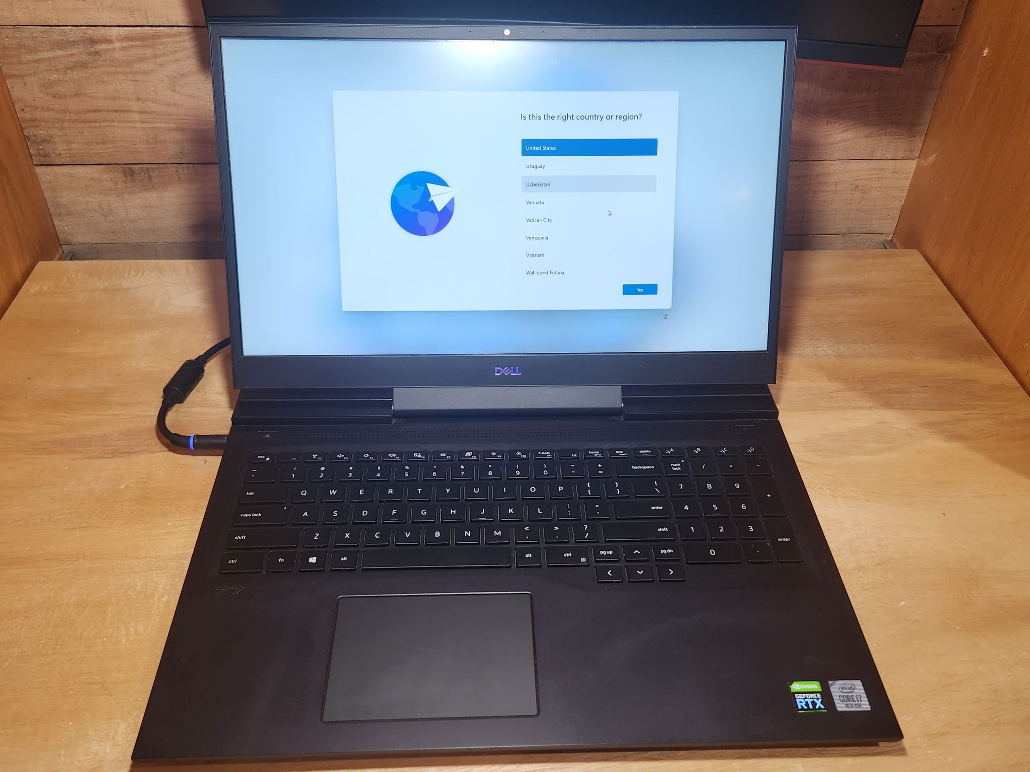 GAMING Dell G7 7700 with i7 + RTX 2070