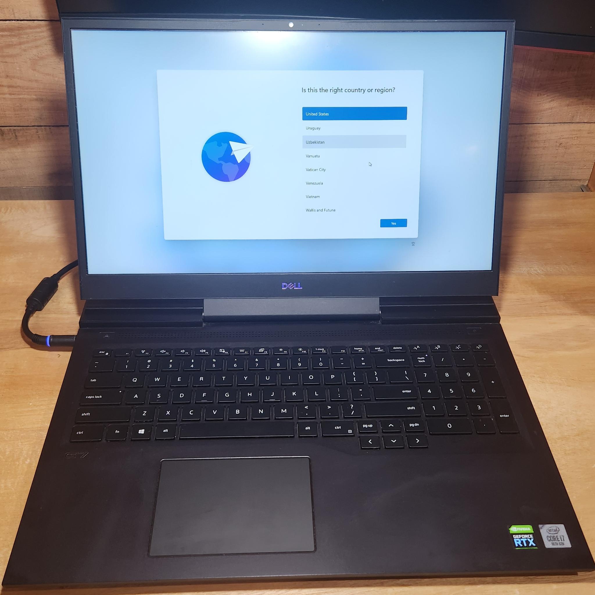 GAMING Dell G7 7700 with i7 + RTX 2070