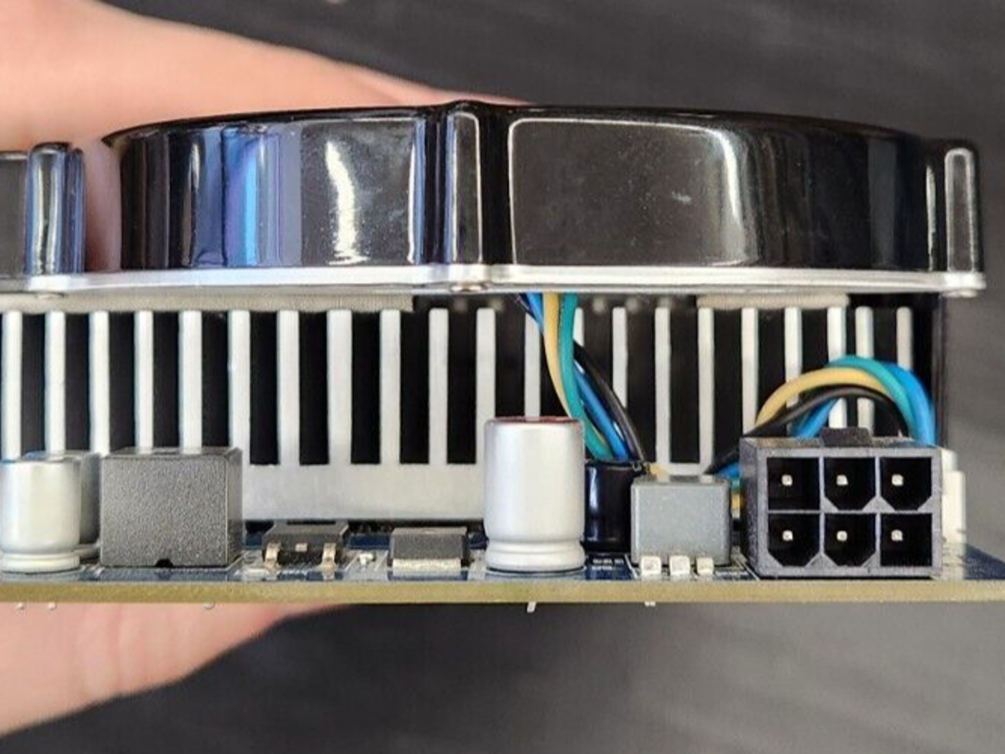 ATI Radeon HD 6750 1GB GDDR5 Graphics Card - HDMI, DVI, DisplayPort