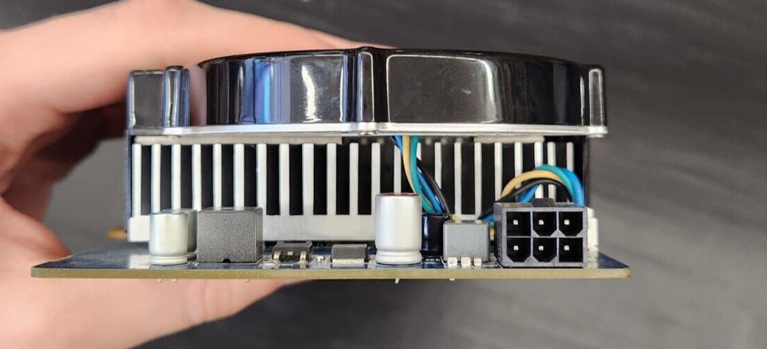 ATI Radeon HD 6750 1GB GDDR5 Graphics Card - HDMI, DVI, DisplayPort