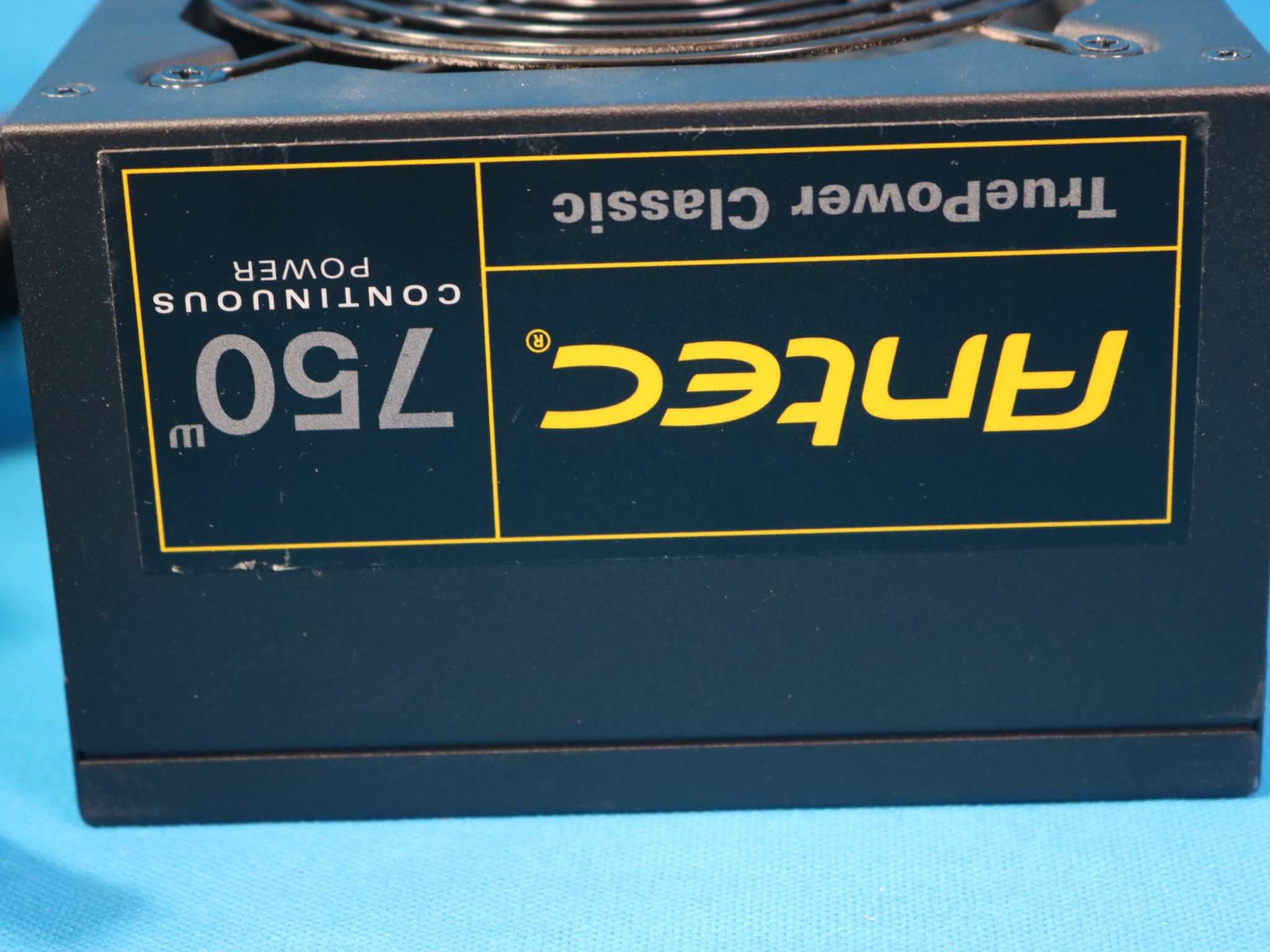 Antec TruePower Classic 750W Continuous Power 80 PLUS Gold 24-Pin ATX Desktop PSU TP-750C