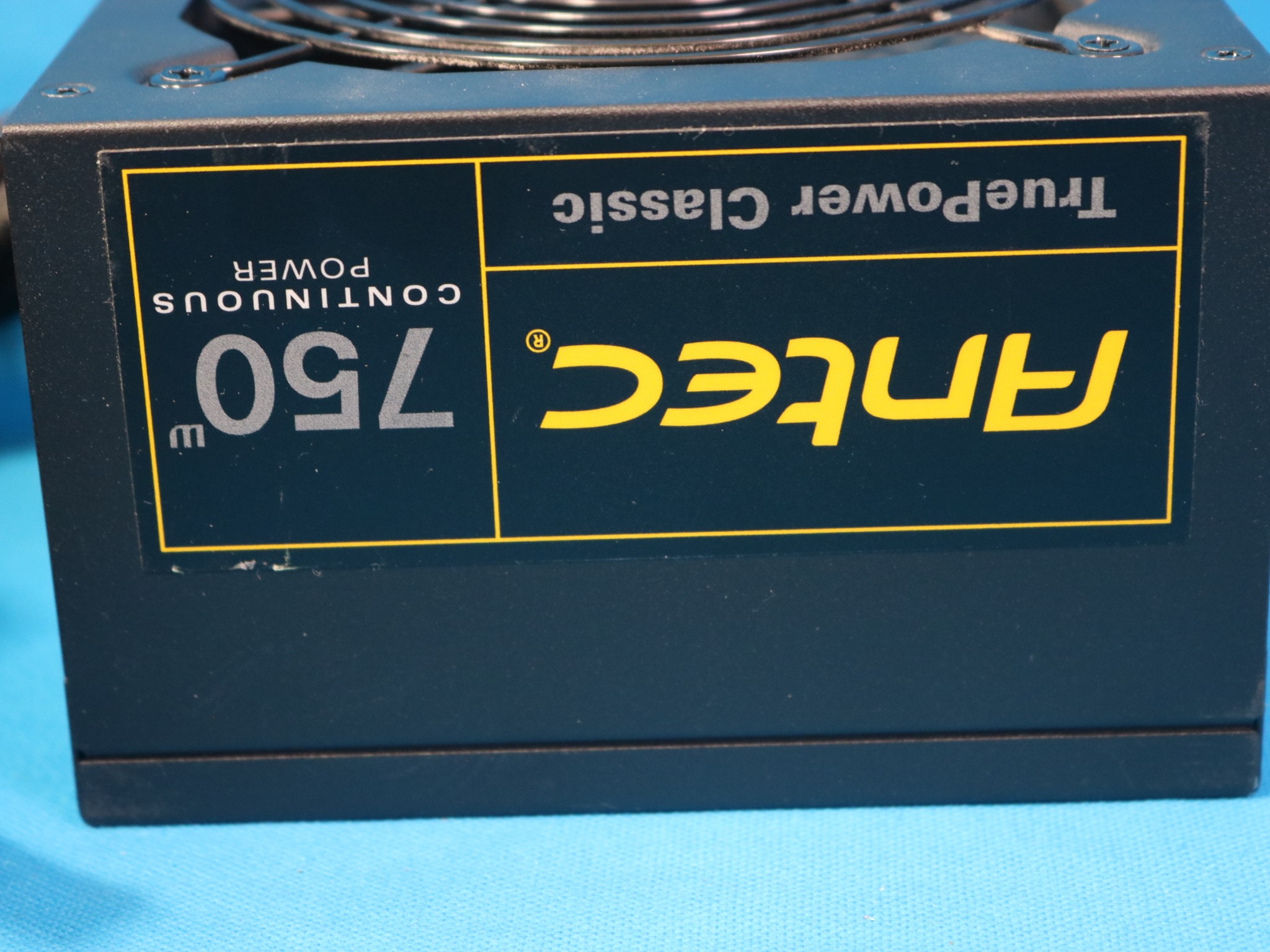 Antec TruePower Classic 750W Continuous Power 80 PLUS Gold 24-Pin ATX Desktop PSU TP-750C