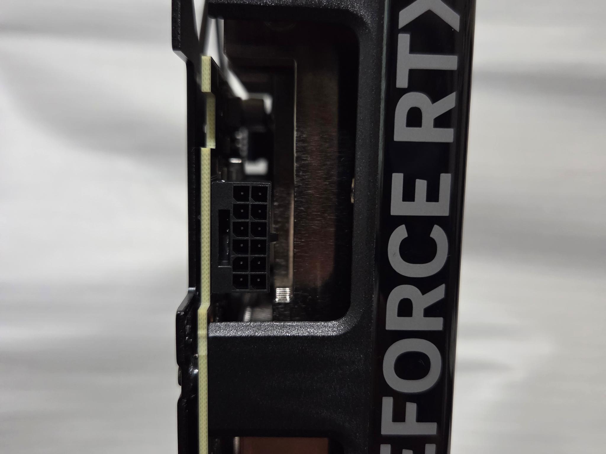 Asus DUAL EVO GeForce RTX 4070 SUPER