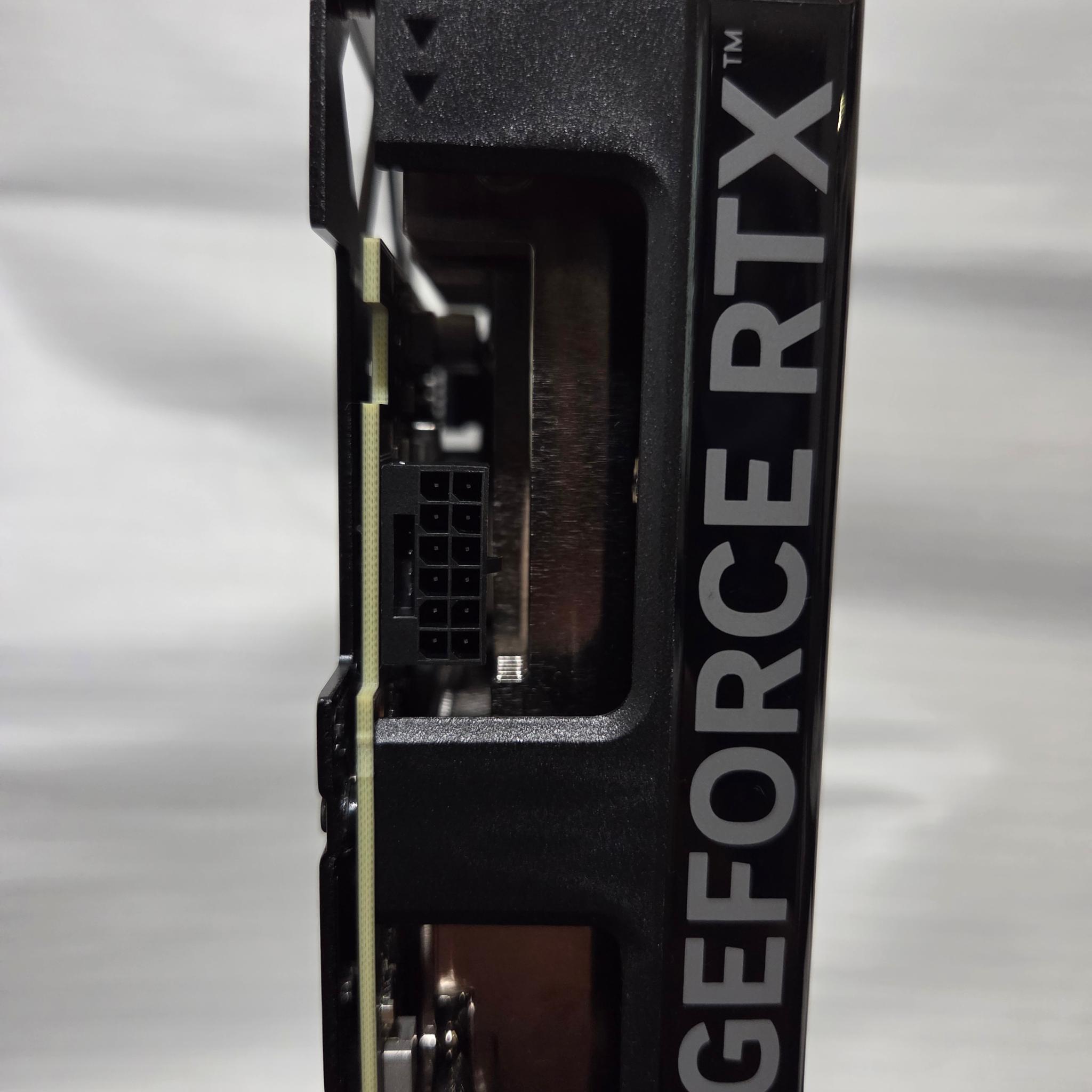 Asus DUAL EVO GeForce RTX 4070 SUPER