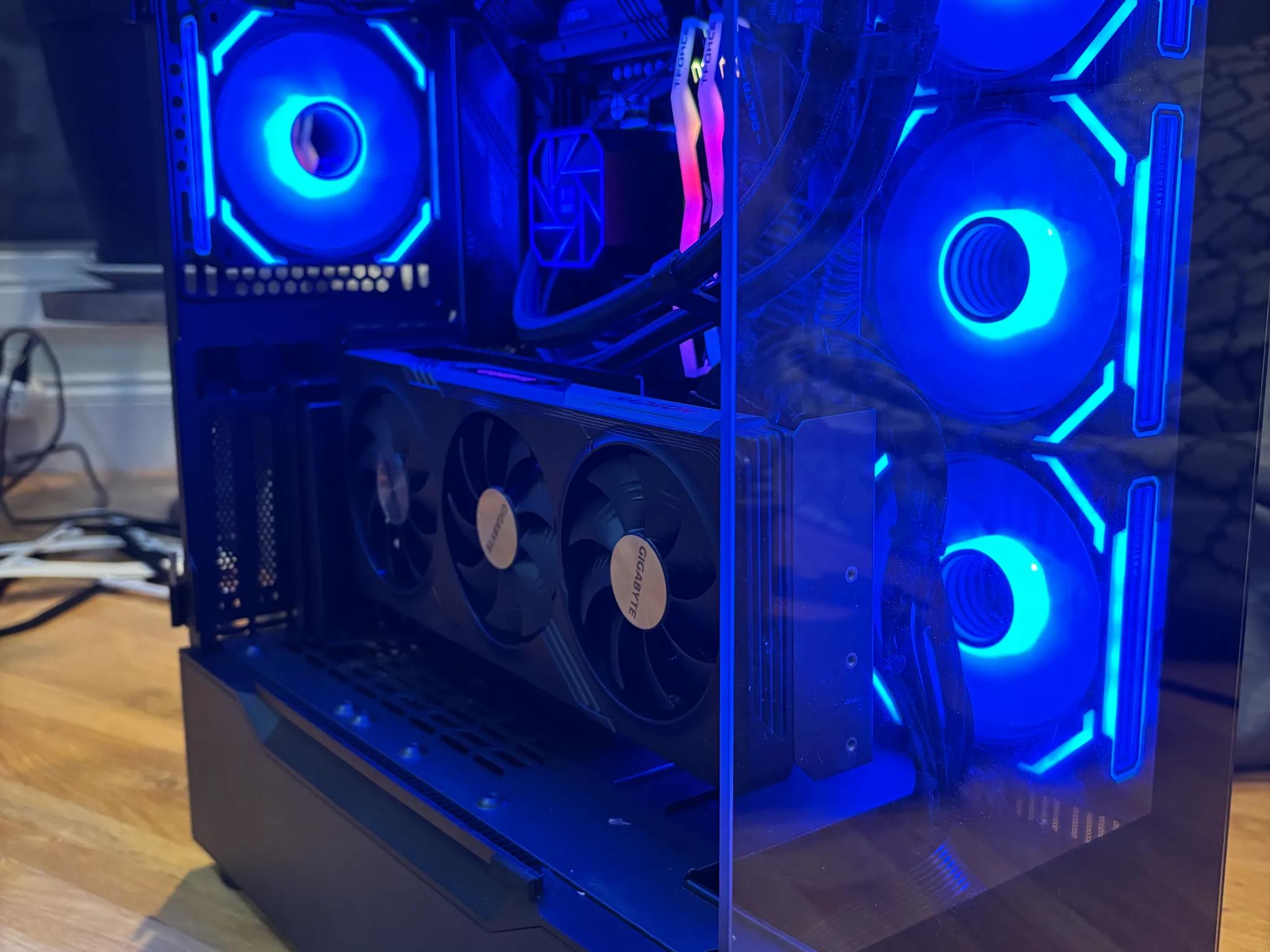 🌊 Riptide V2| R7 7700X, RX7700XT, 32GB DDR5, 2TB M.2 SSD, WIFI, LIQUID COOLED