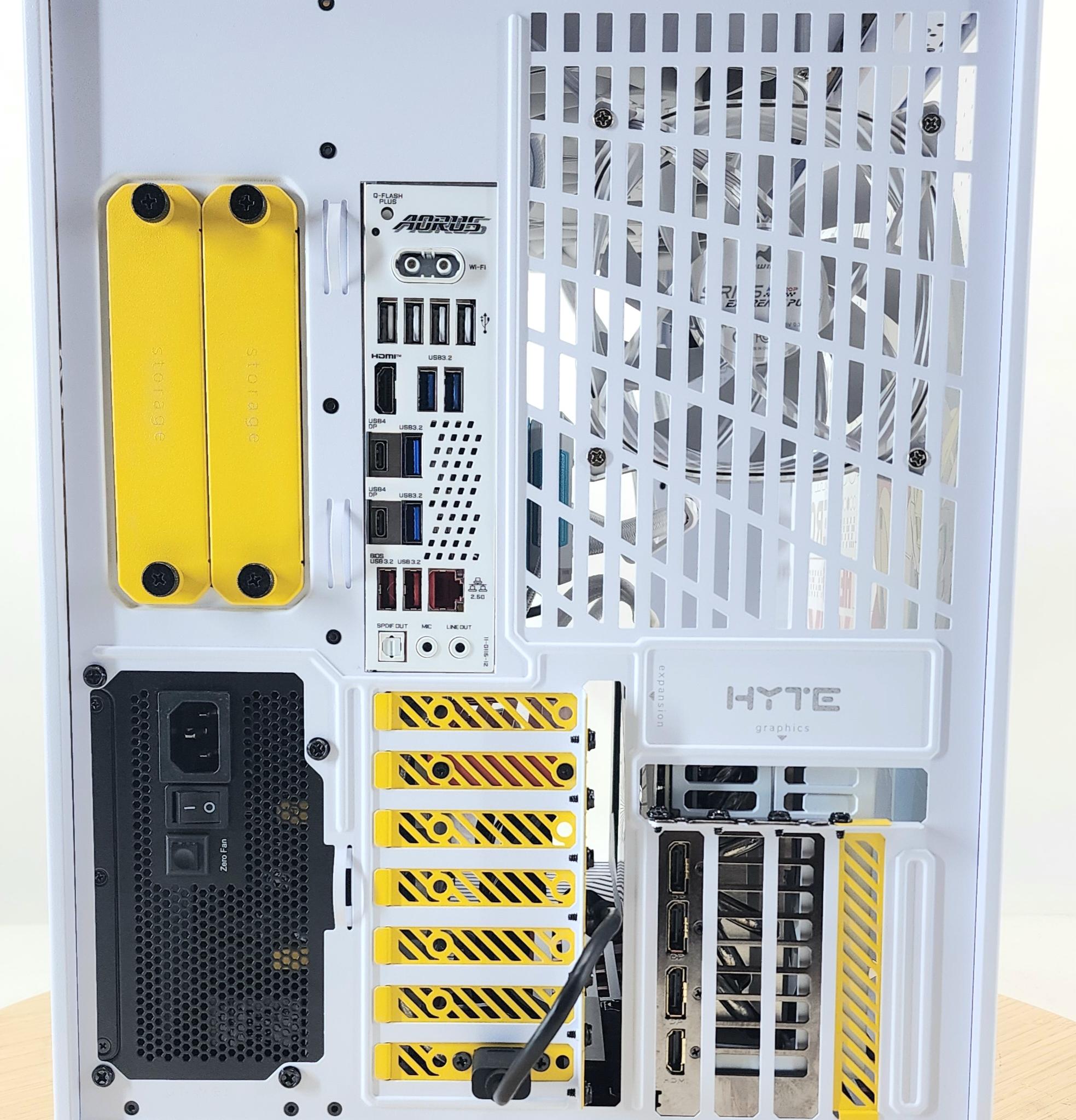 Gaming PC Ryzen 9 9950X3D 32GB RAM 4TB SSD RTX 5090 32GB Windows 11 Computer