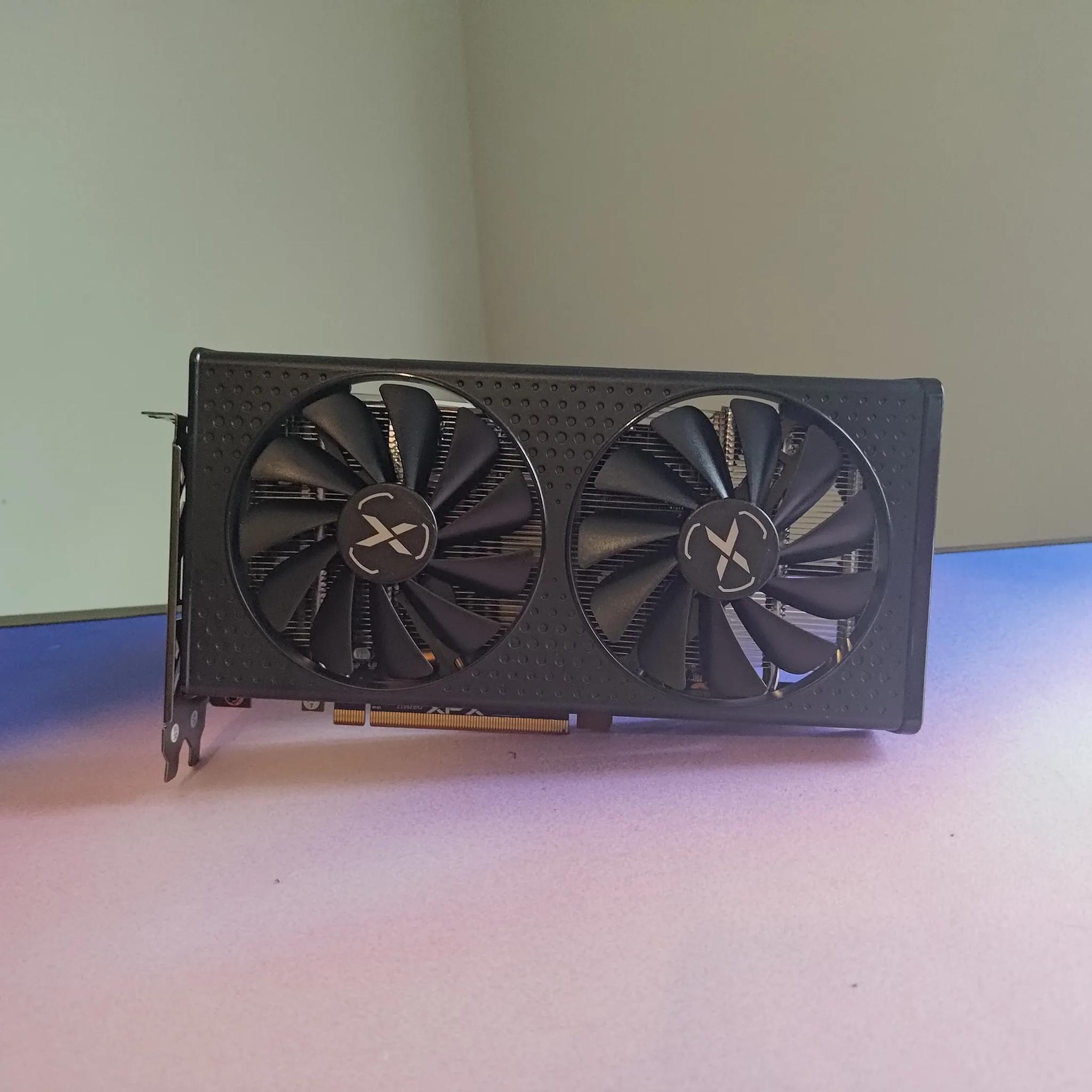 XFX Speedster SWFT 210 RX 6600