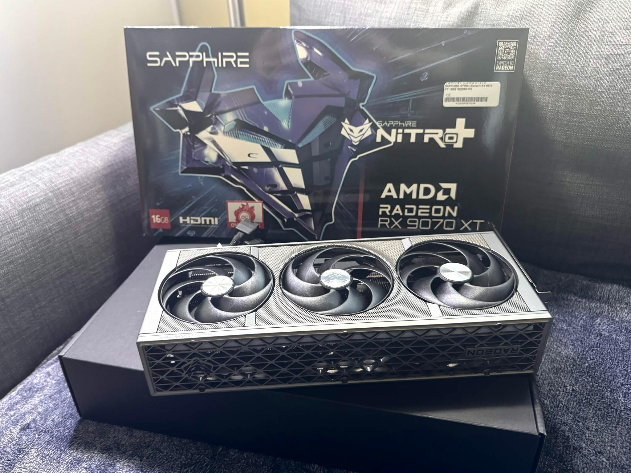 Sapphire NITRO+ RX 9070 XT