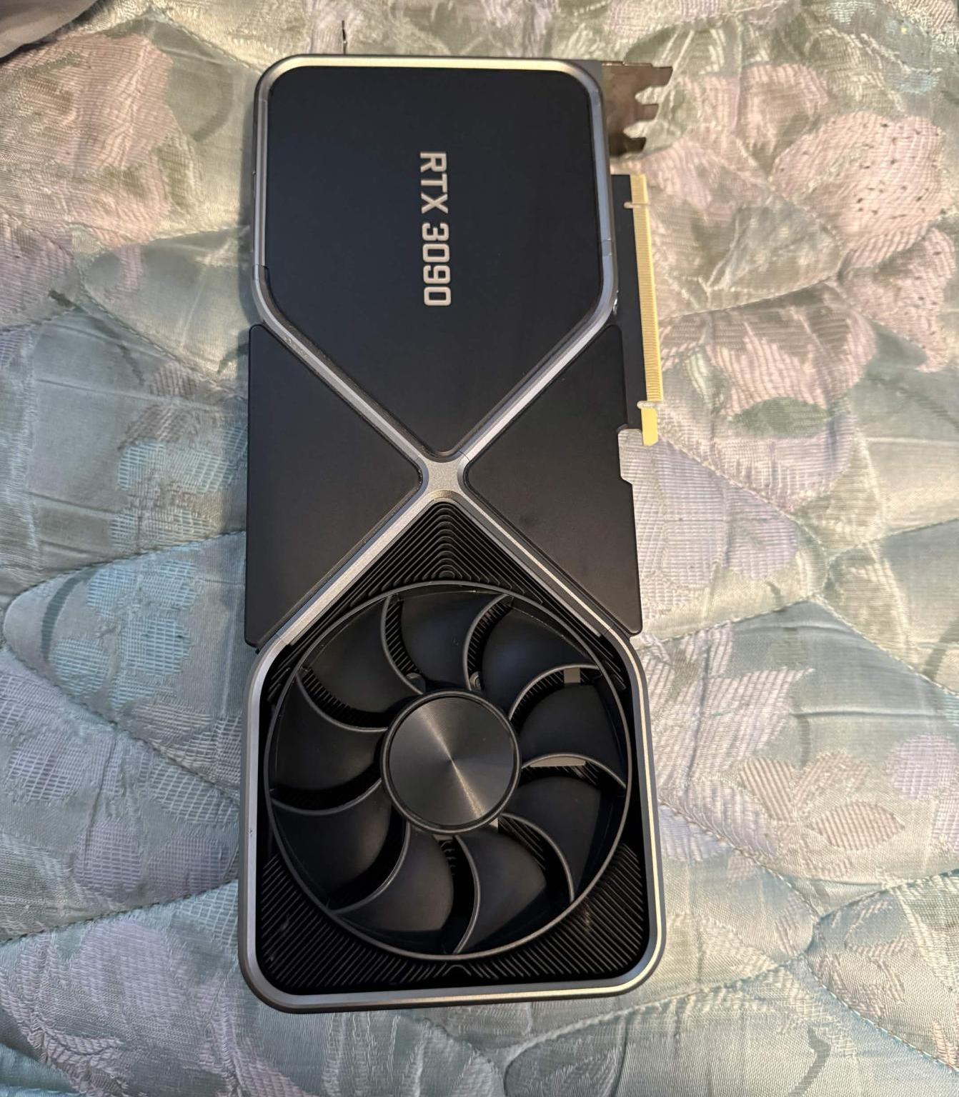 NVIDIA GeForce RTX 3090 - Image 2
