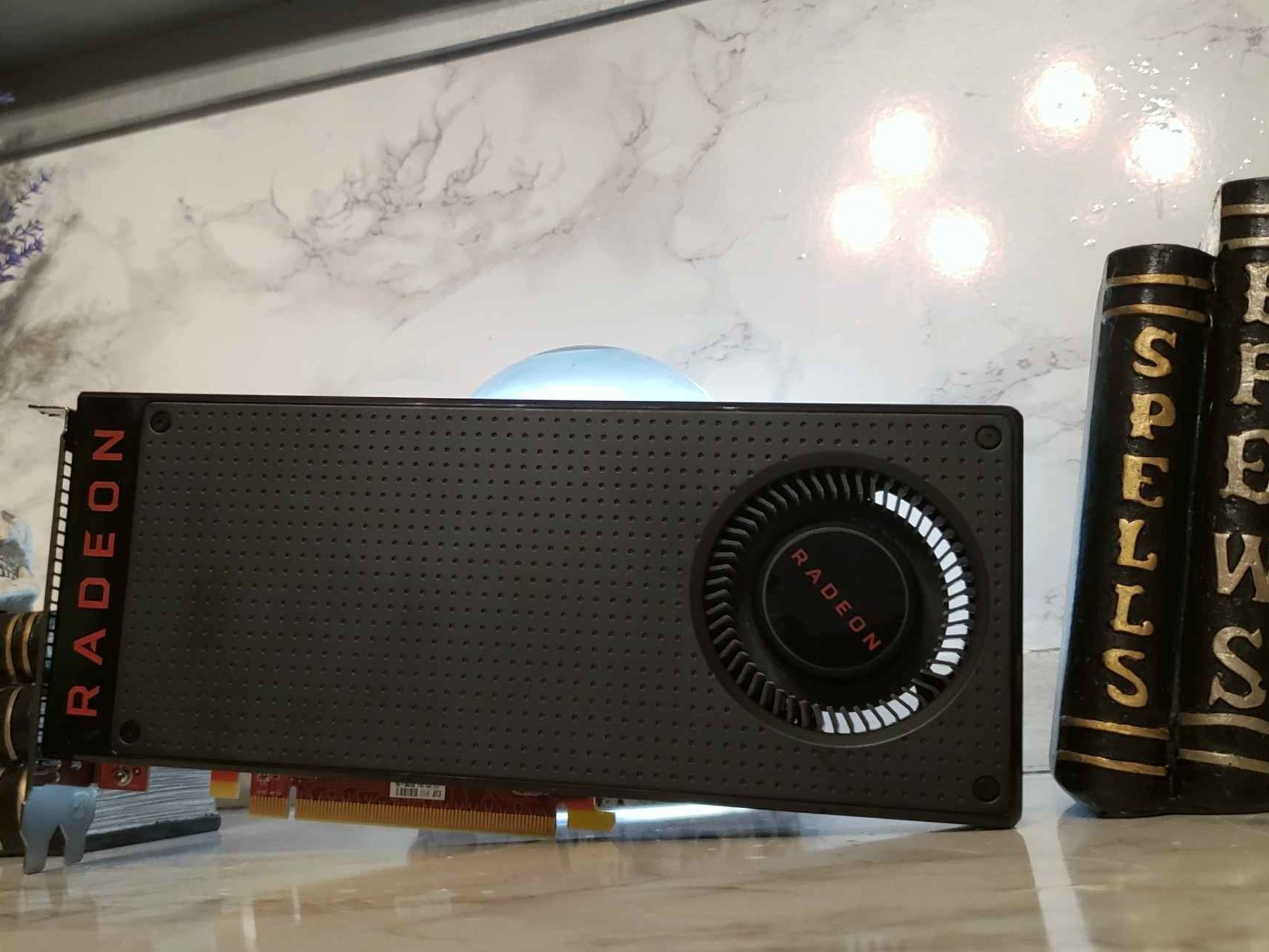 Radeon RX 580 (Reference Model) | Budget Gaming GPU