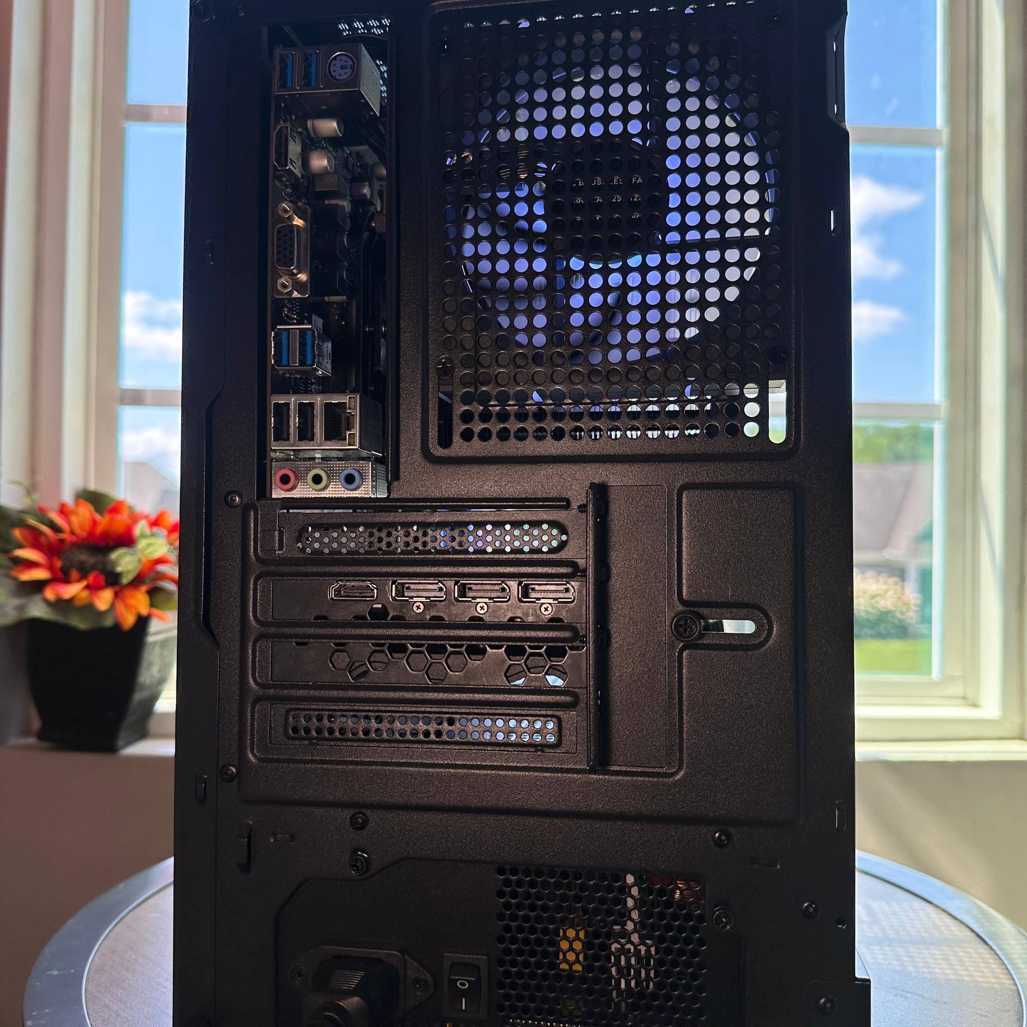 🔥Gaming/Steaming PC🔥 | RTX 4070 12GB | Intel i7 | 2.5TB | 32GB (3200hz) | WiFi + BT | Windows 11