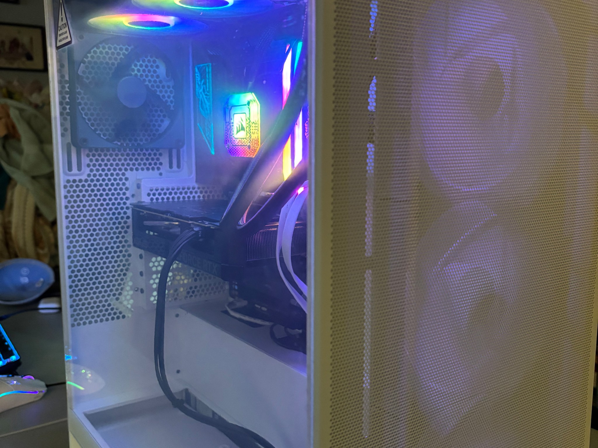 Ryzen 9 7900X + RTX 4070 Super + 4TB 990 PRO + 32GB DDR5 7000mhz + x670e MoBo + Corsair 1000w PSU