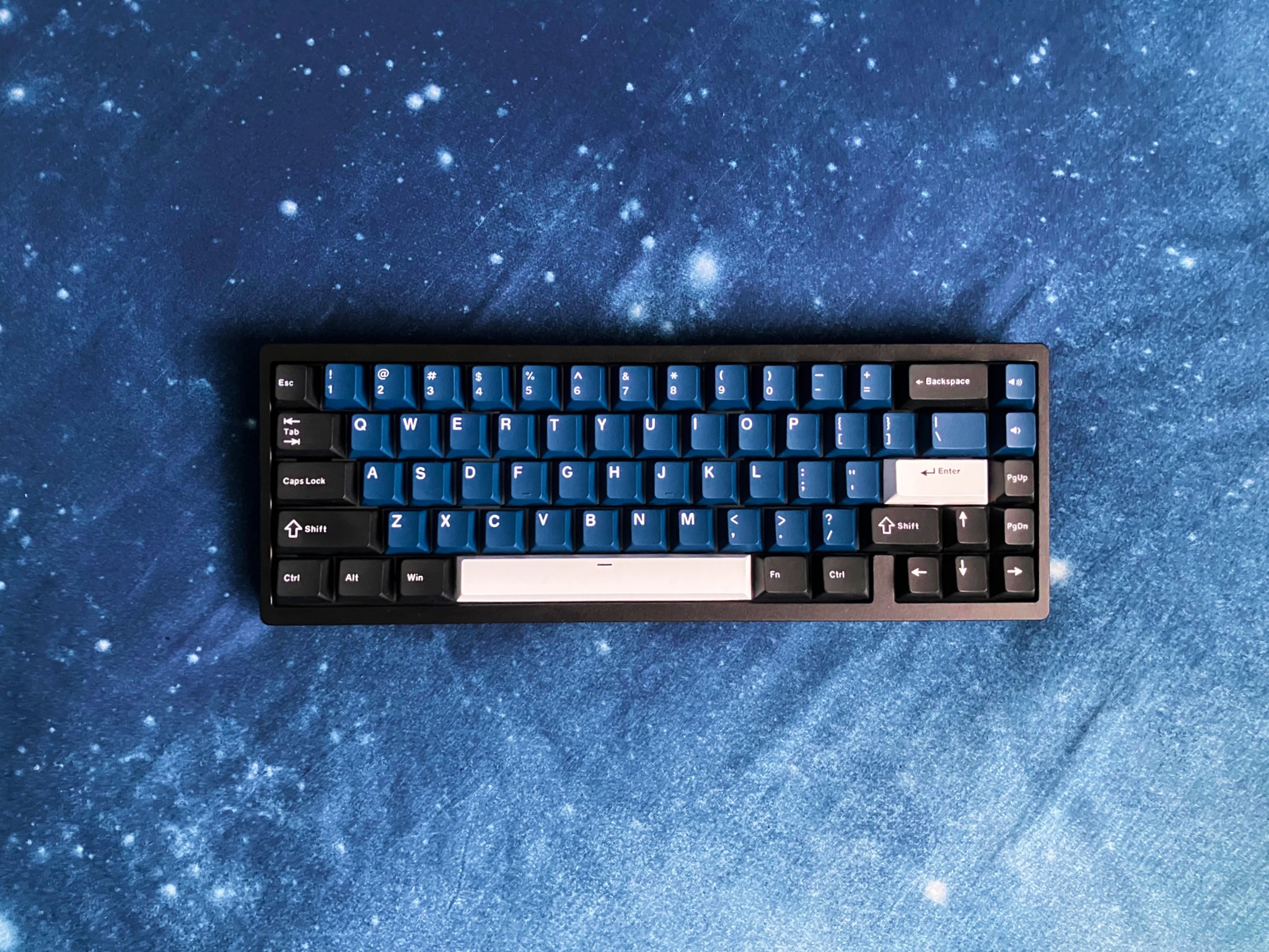 💫 INTERSTELLAR 🚀 - CUSTOM LUCKY65 // Gaming Keyboards
