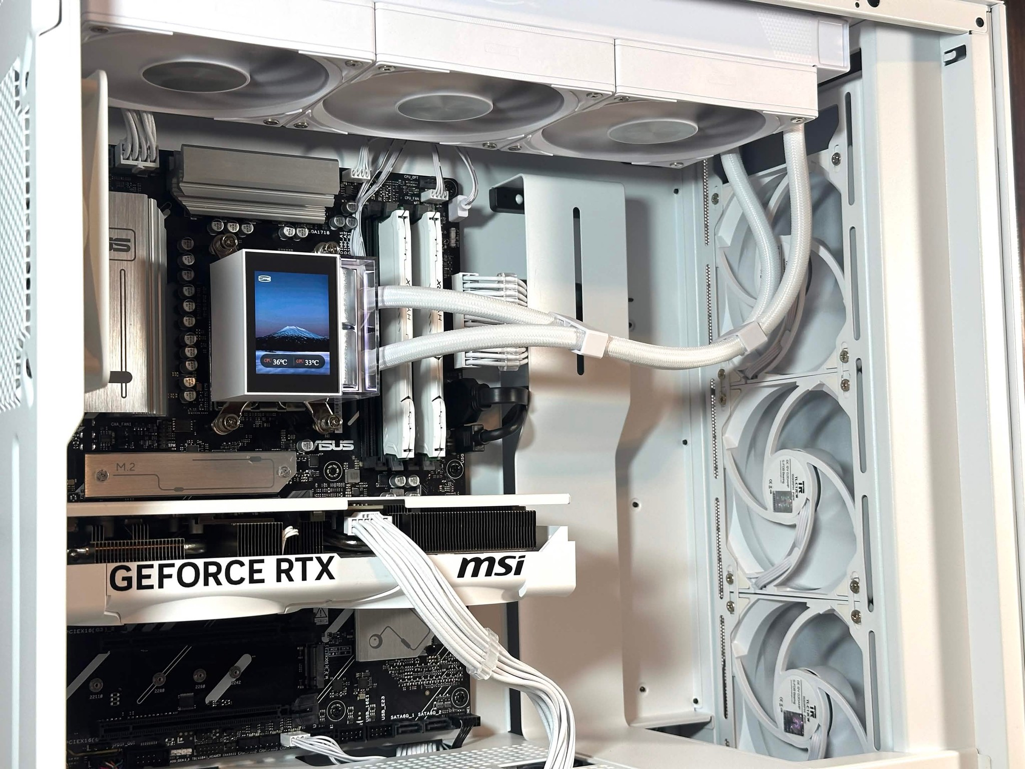 RTX 5070 12GB | Ryzen 7 7700X | 32GB DDR5 | 4TB Storage | Win11 | WIFI | 1440P White Gaming PC