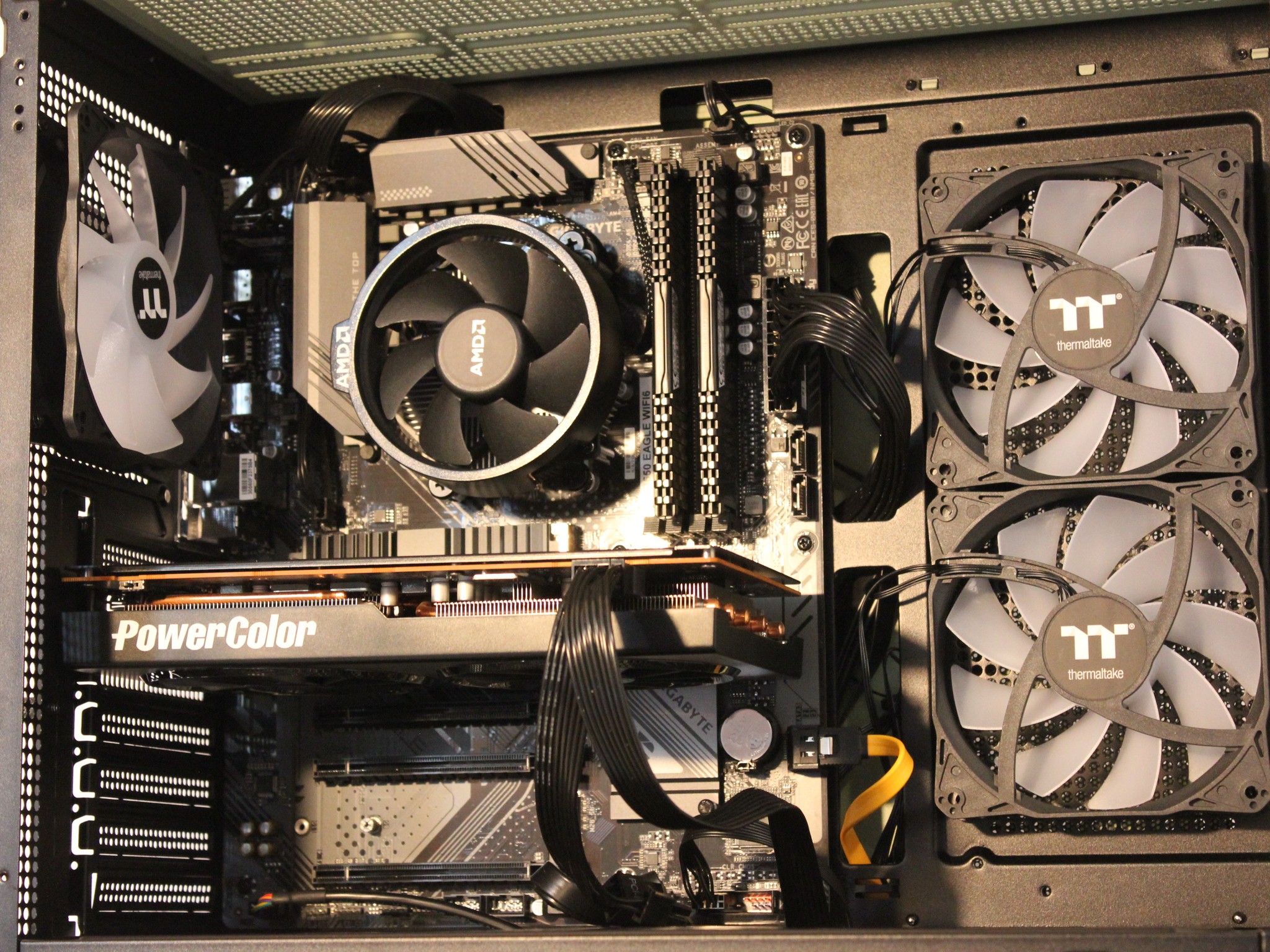 RX 5600 XT | Ryzen 5 5500 | 16GB DDR4 | 500GB SSD | Win11 | WiFI | 1080P Gaming PC