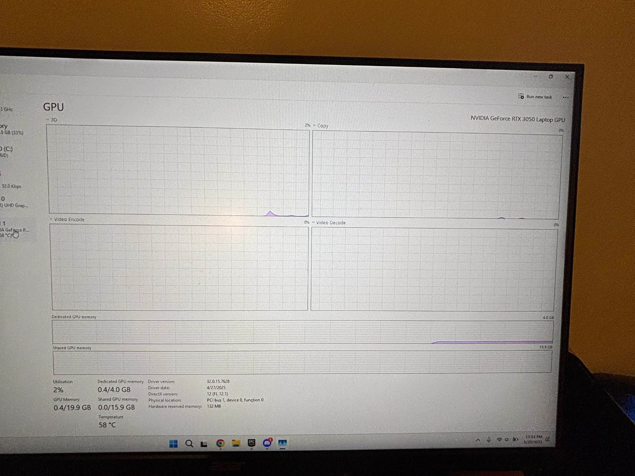 Acer nitro 5 (I5 10300H) (32gb of ram) (NVIDIA GeForce RTX 3050)
