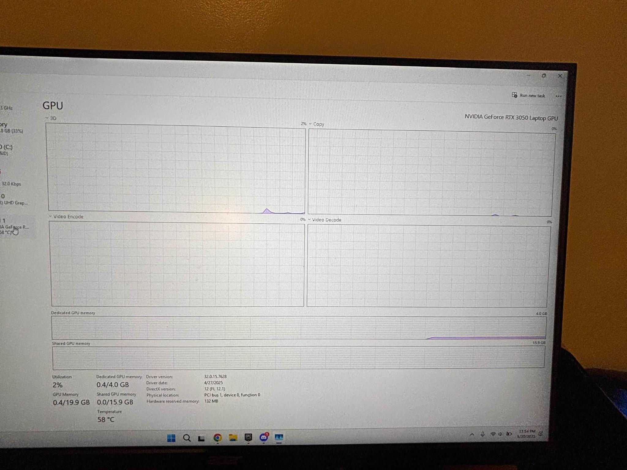 Acer nitro 5 (I5 10300H) (32gb of ram) (NVIDIA GeForce RTX 3050)