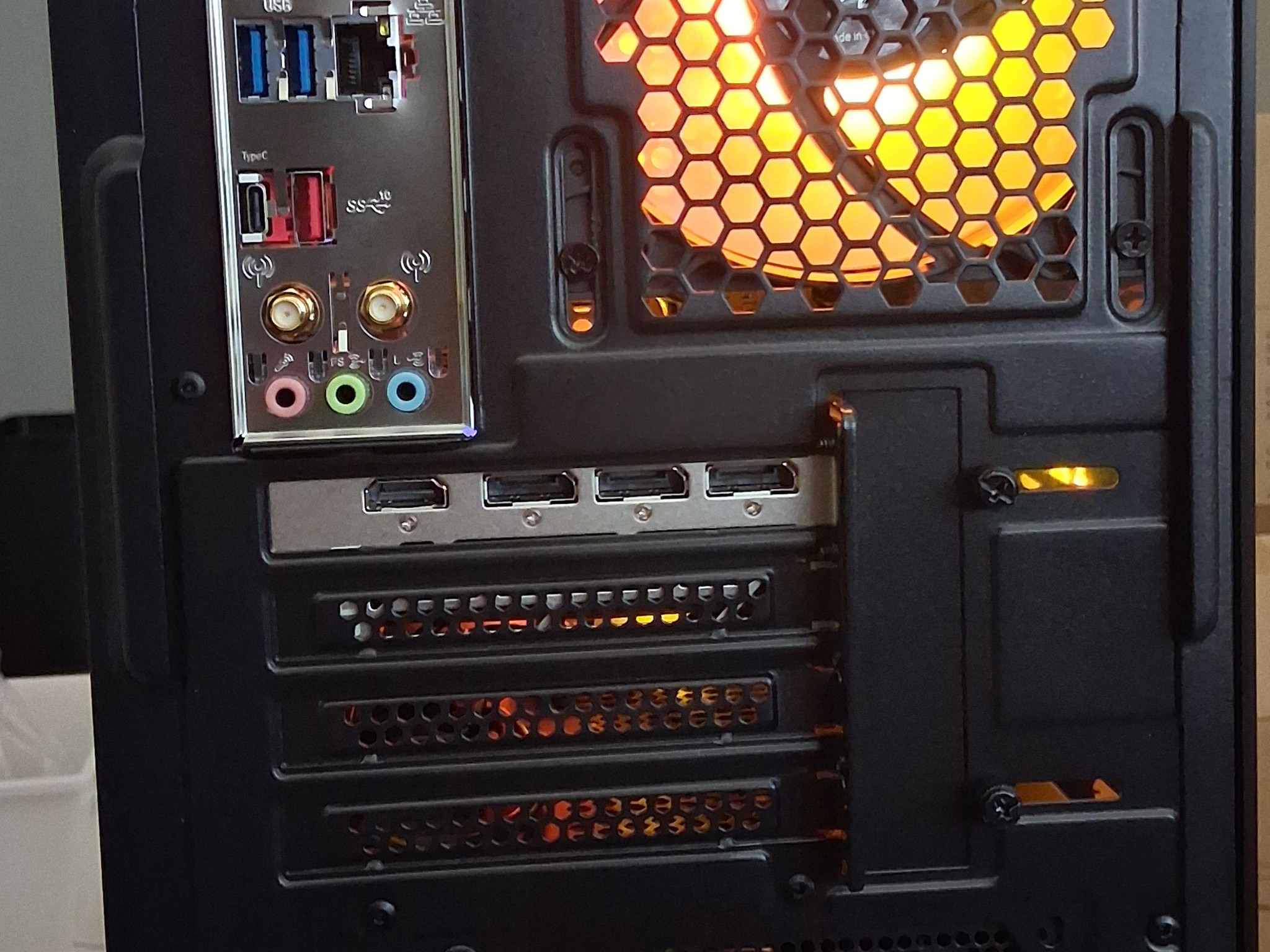 Intel i3 13100f cpu / Gpu intel Arc b580 12gb vram/ 32gb of ddr4 32000