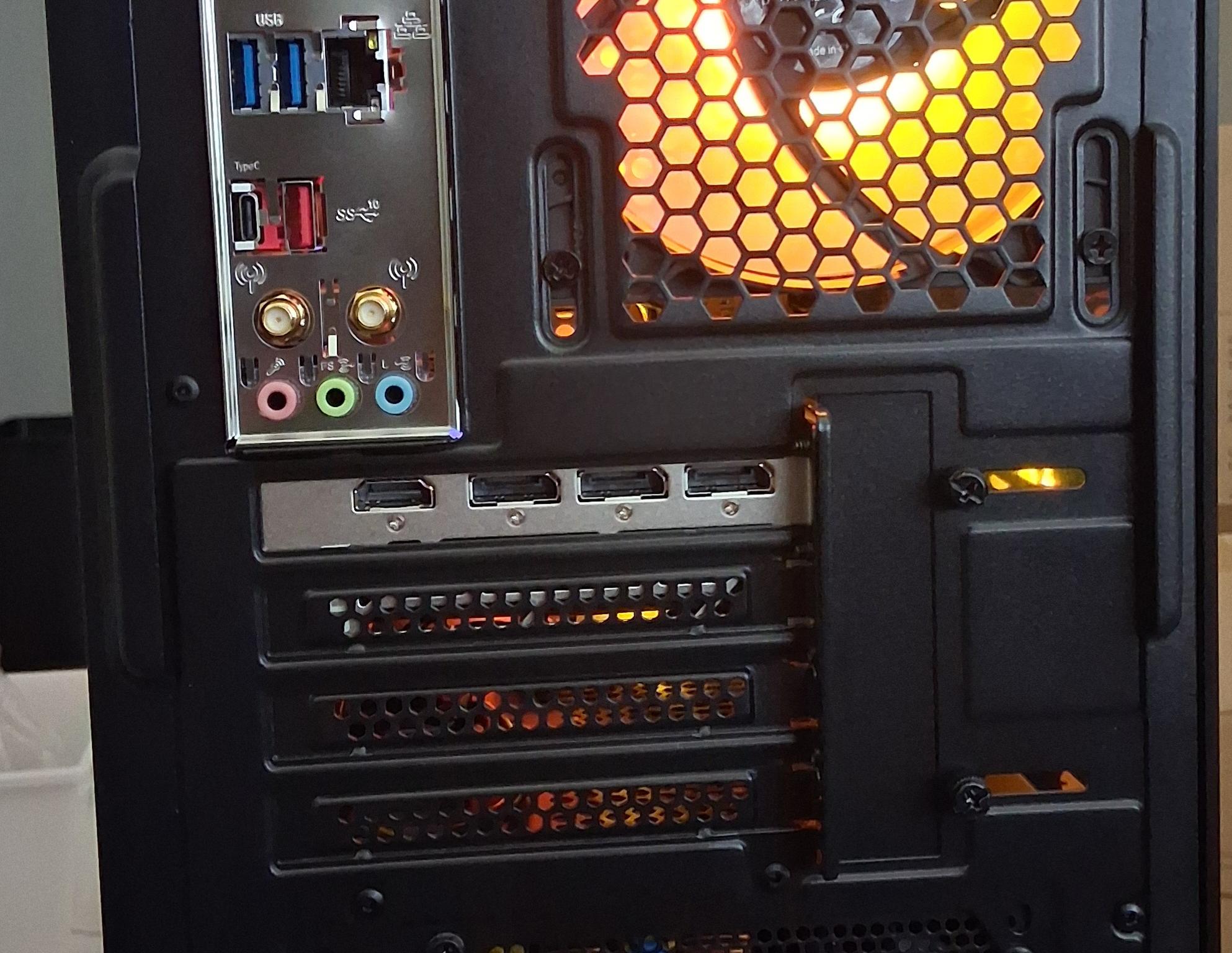 CPU Intel i3 13100F / GPU intel Arc b580 12GB/ 32GB of Ram