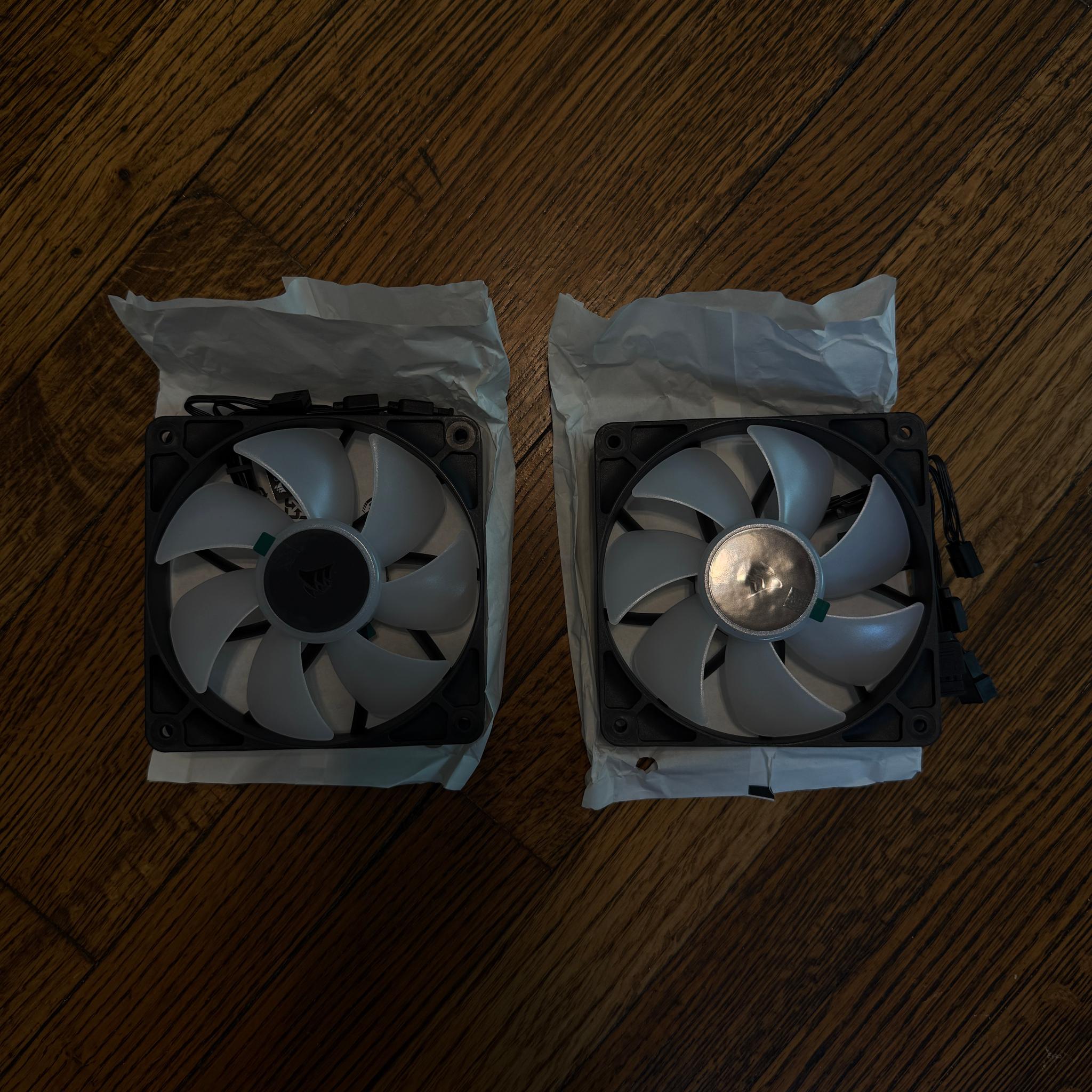 ON SALE! Corsair NAUTILUS 240 RS ARGB - NO MOUNTING SCREWS/SPRINGS!
