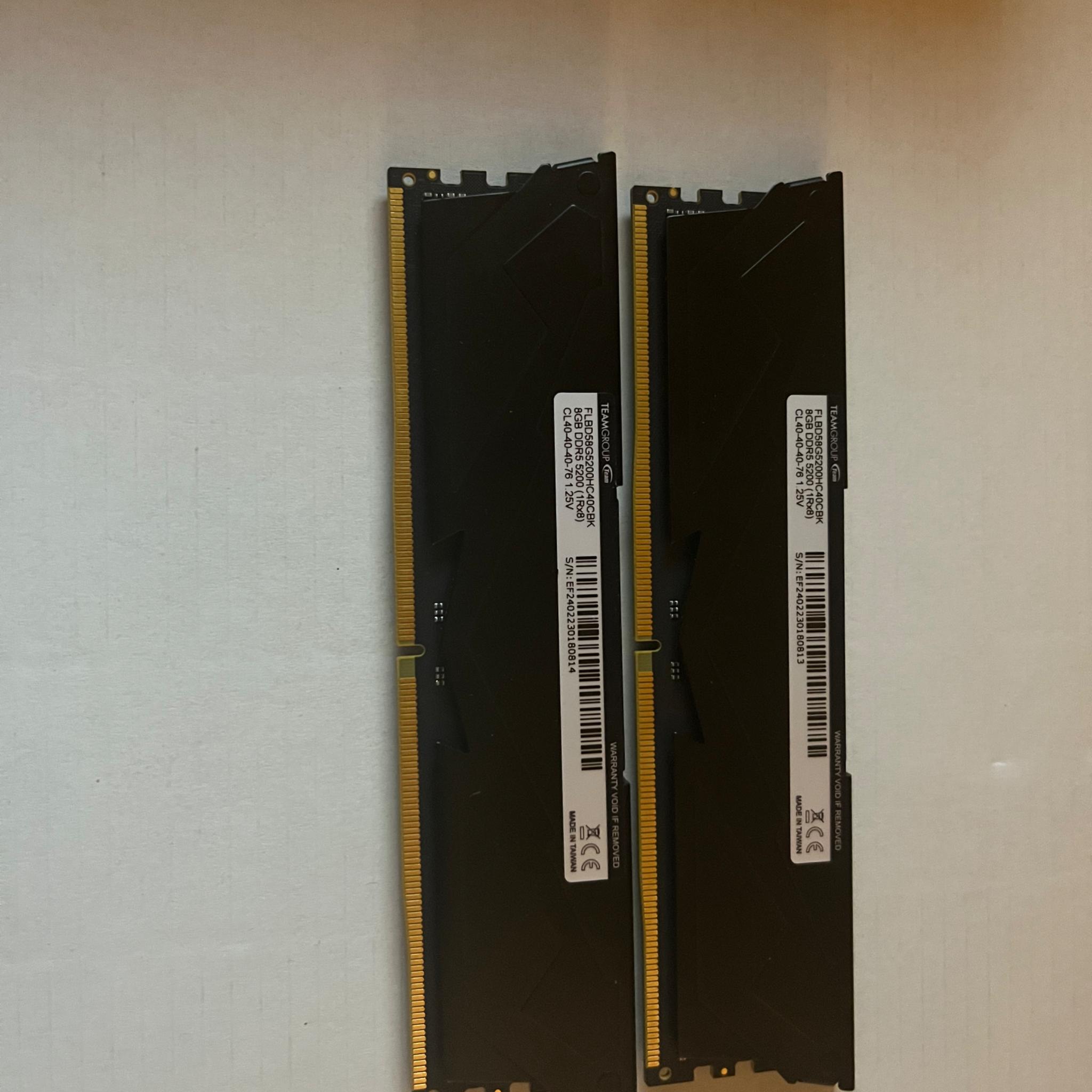 Intel i5 12400f with 16 gb of T force ram