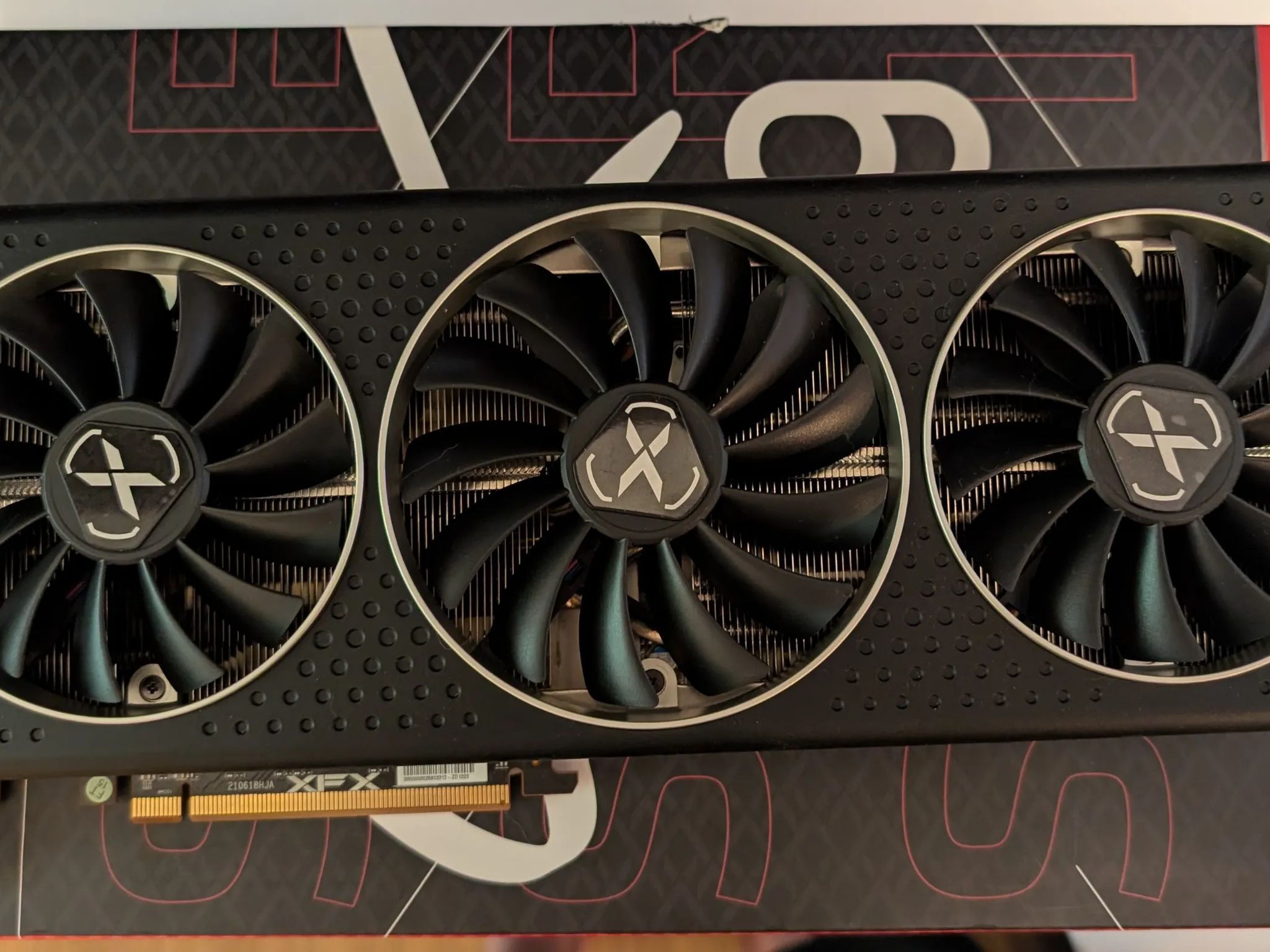 XFX QICK AMD RX 6750 XT 12 GB VRAM