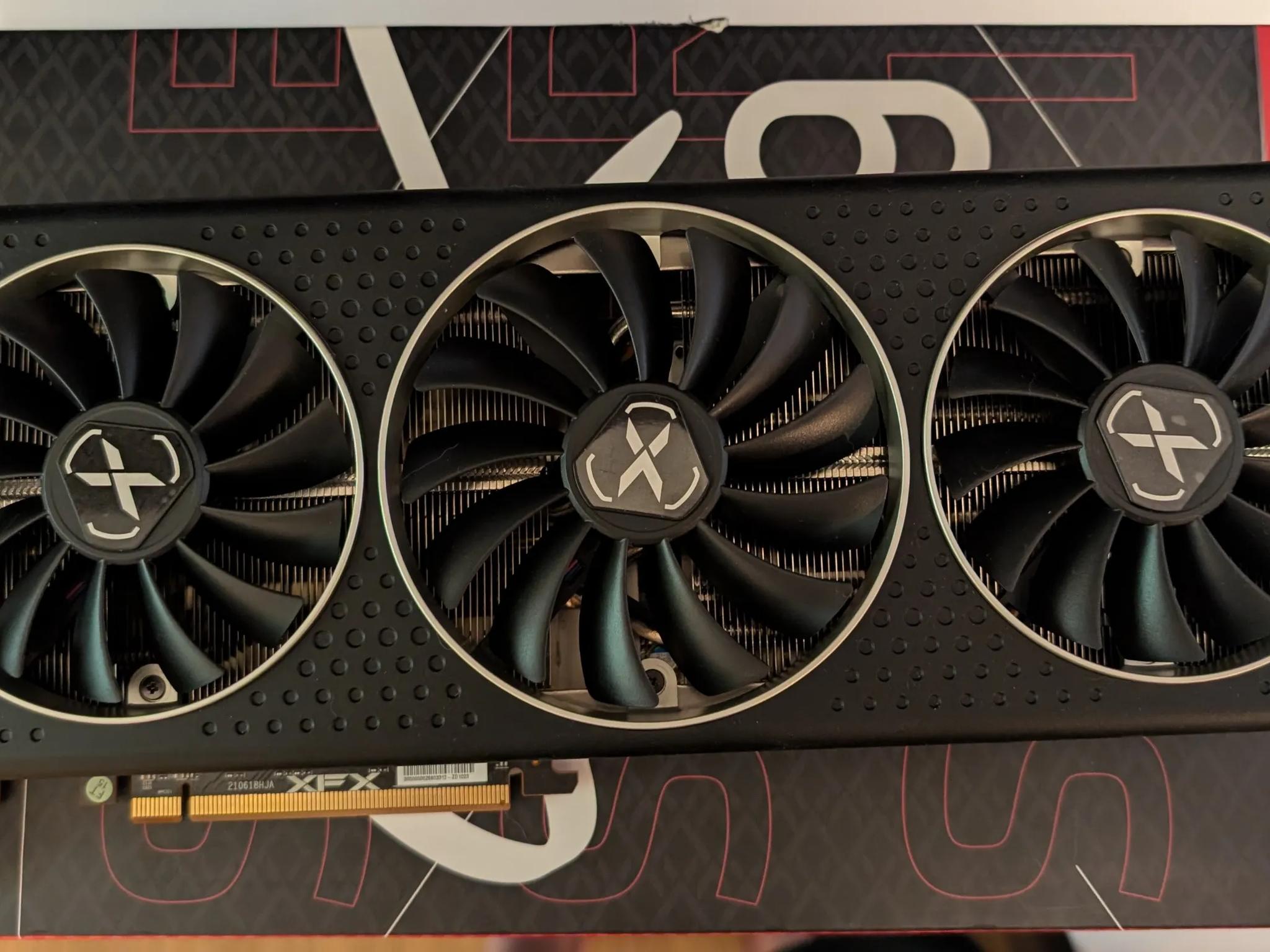 XFX QICK AMD RX 6750 XT 12 GB VRAM