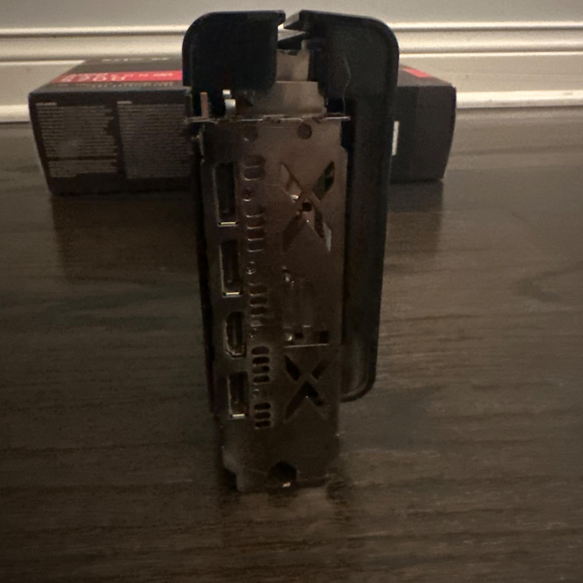 AMD Radeon 5700 XFX Ultra Series