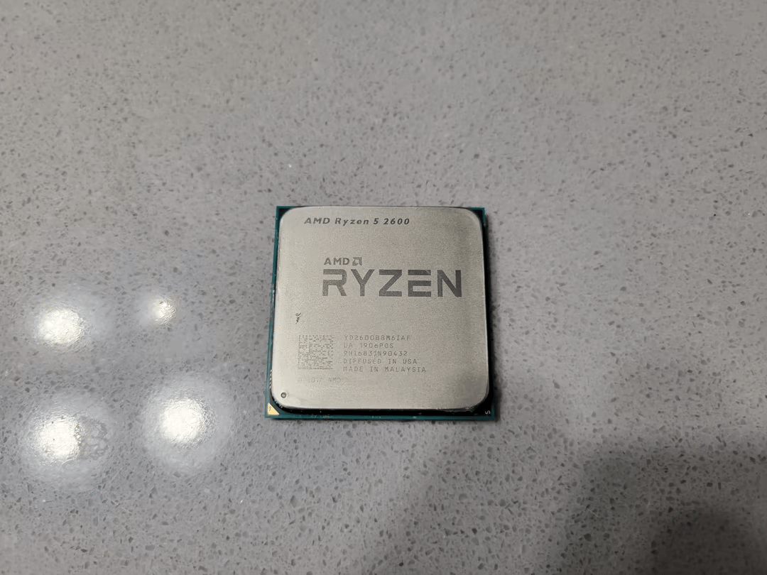 AMD Ryzen 2600 3.4 GHZ 6 Core CPU -USED