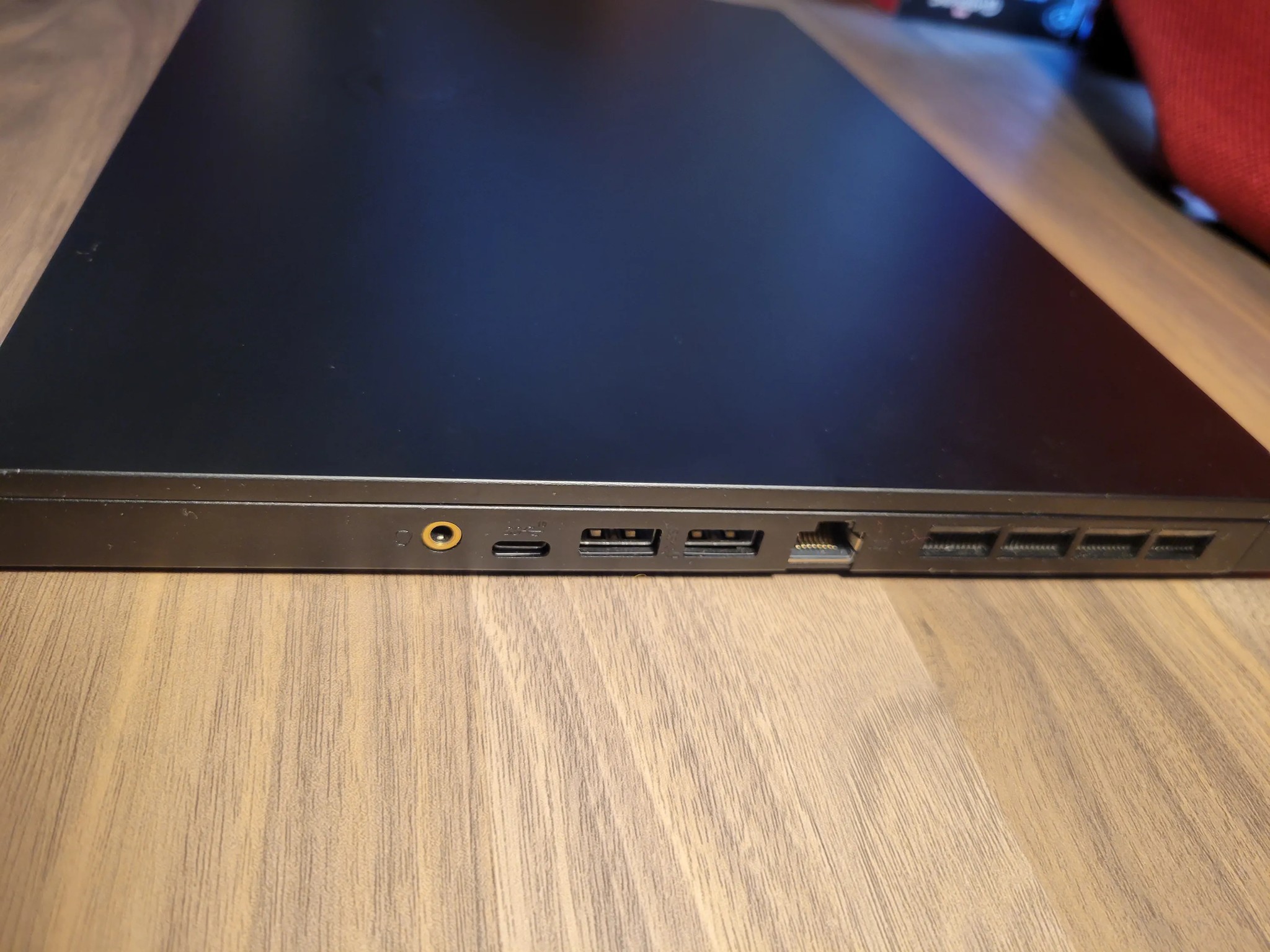 MSi GS66 Stealth Gaming Laptop