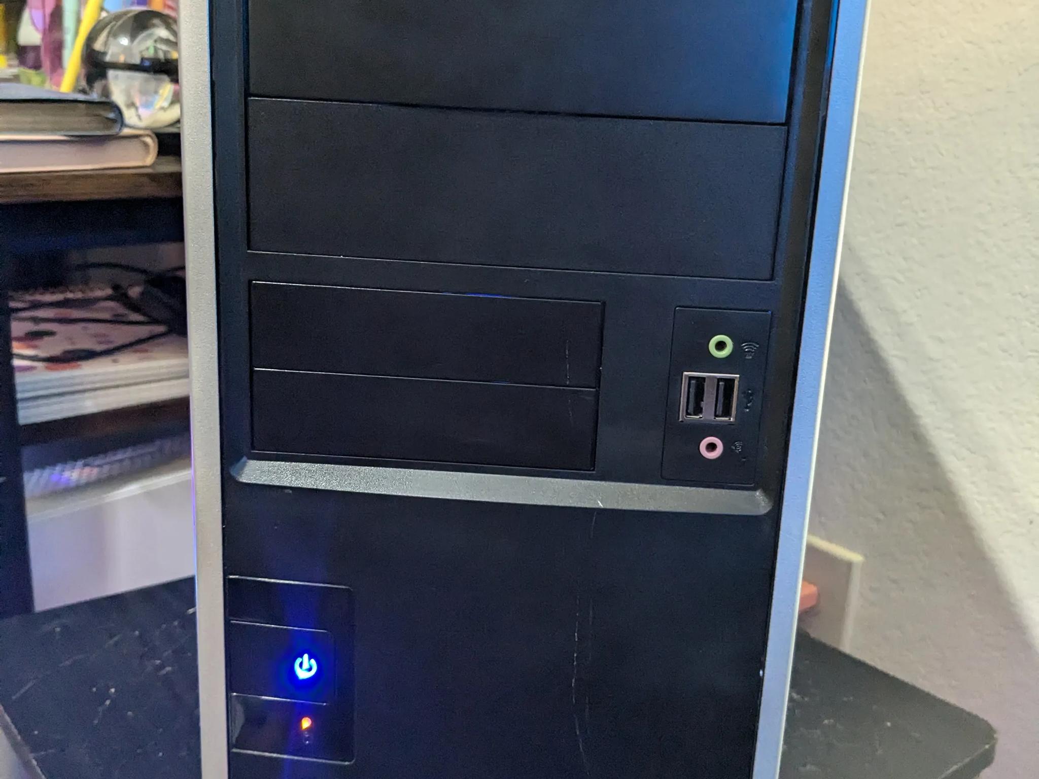 Esports Beater ~ Intel Xeon E3-1220v2 (Same as i5-3450), 16GB RAM, GTX 960 2GB, 400GB SSD, WiFi
