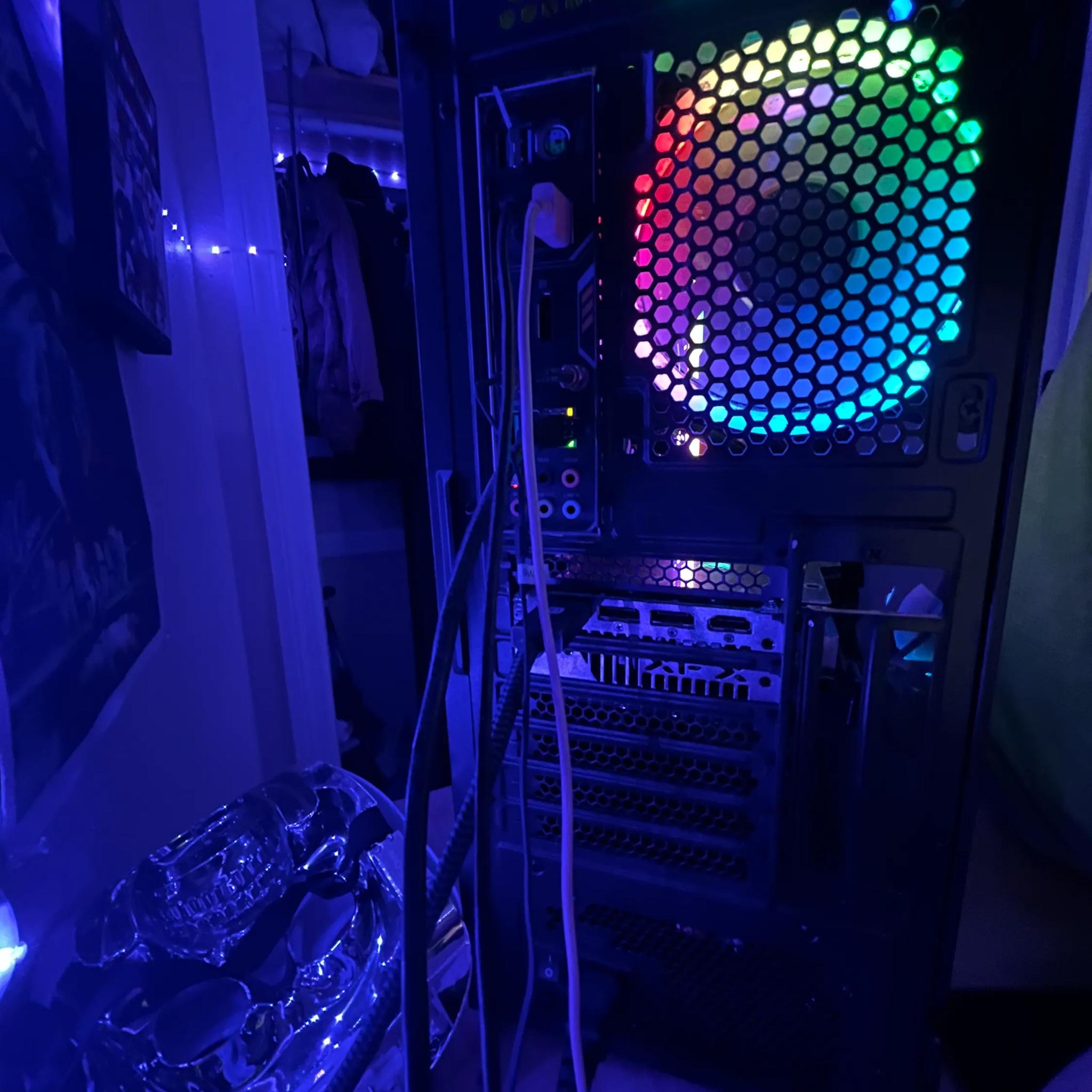 On sale gaming computer with xfx speedster graphic card, water cooled, 2 ssd cards, 1000W Power Sup.