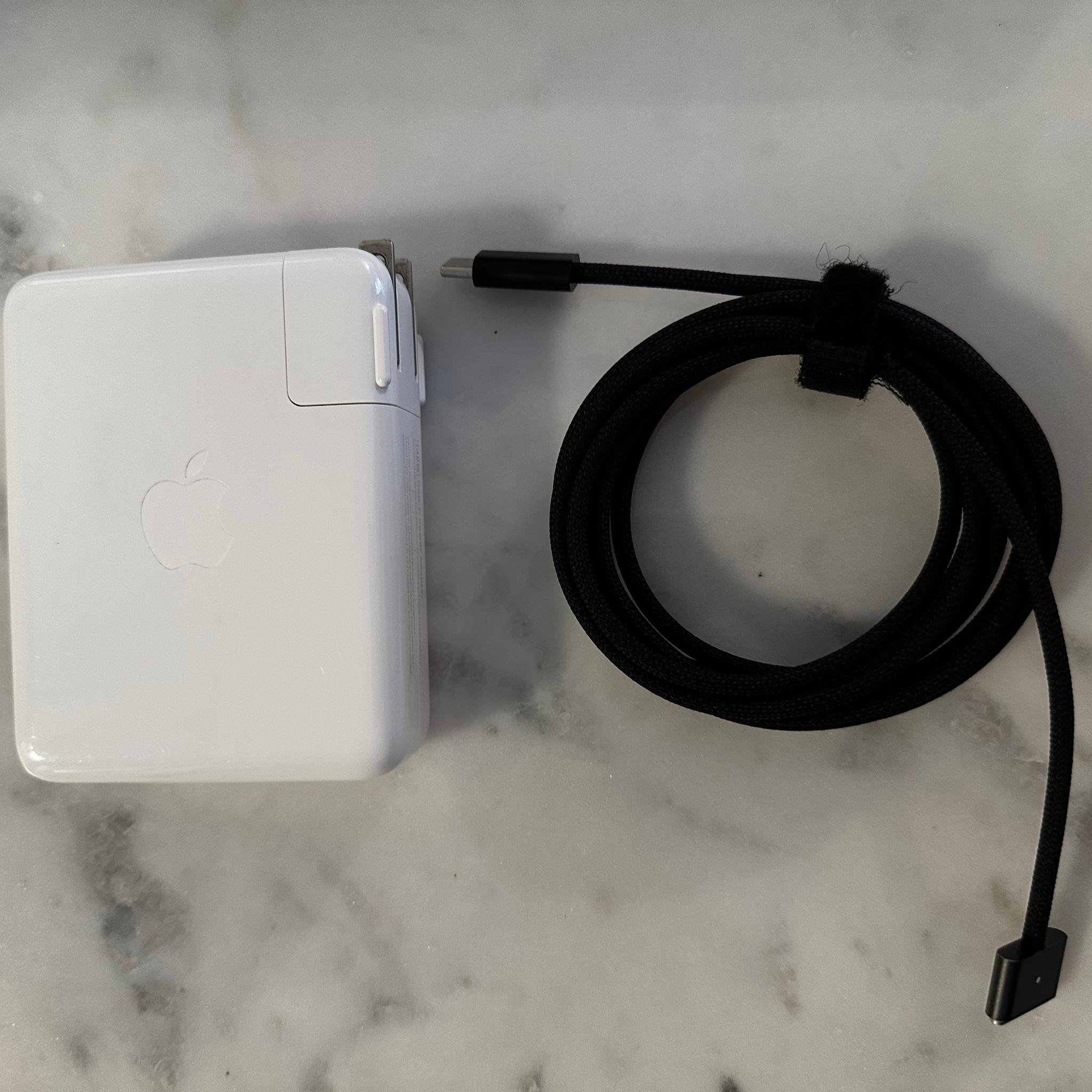 MacBook Pro Late 2023 (M3) Max - 16"
