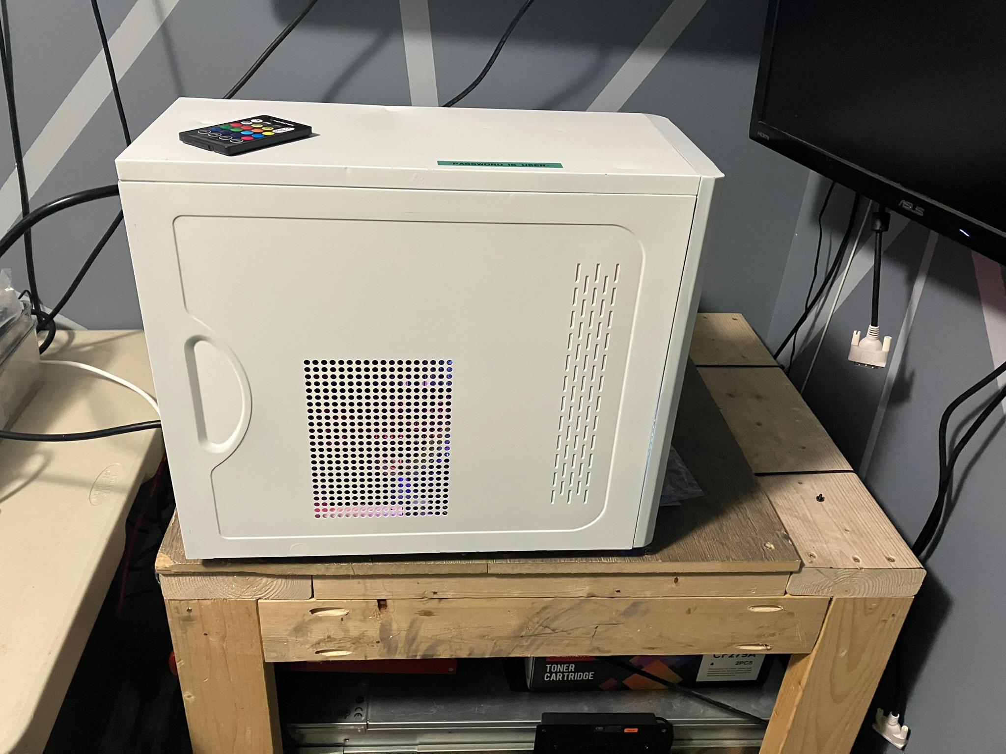 Quad Core w/ HT | i7-6700 | GTX 970 | 8 GB Ram | 512 GB SSD | 1 TB