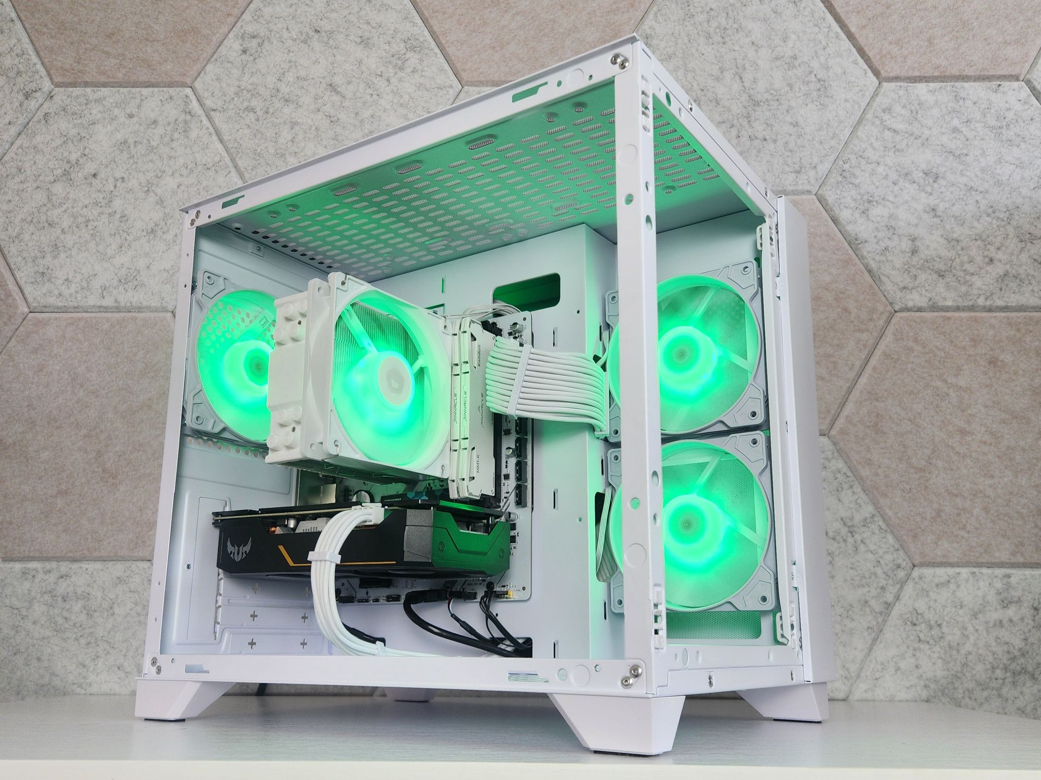 🤍NVIDIA GTX 1660 Super | Ryzen 5 2600X | 16GB RAM | 512GB SSD | Win11 Pro | WIFI | RGB |