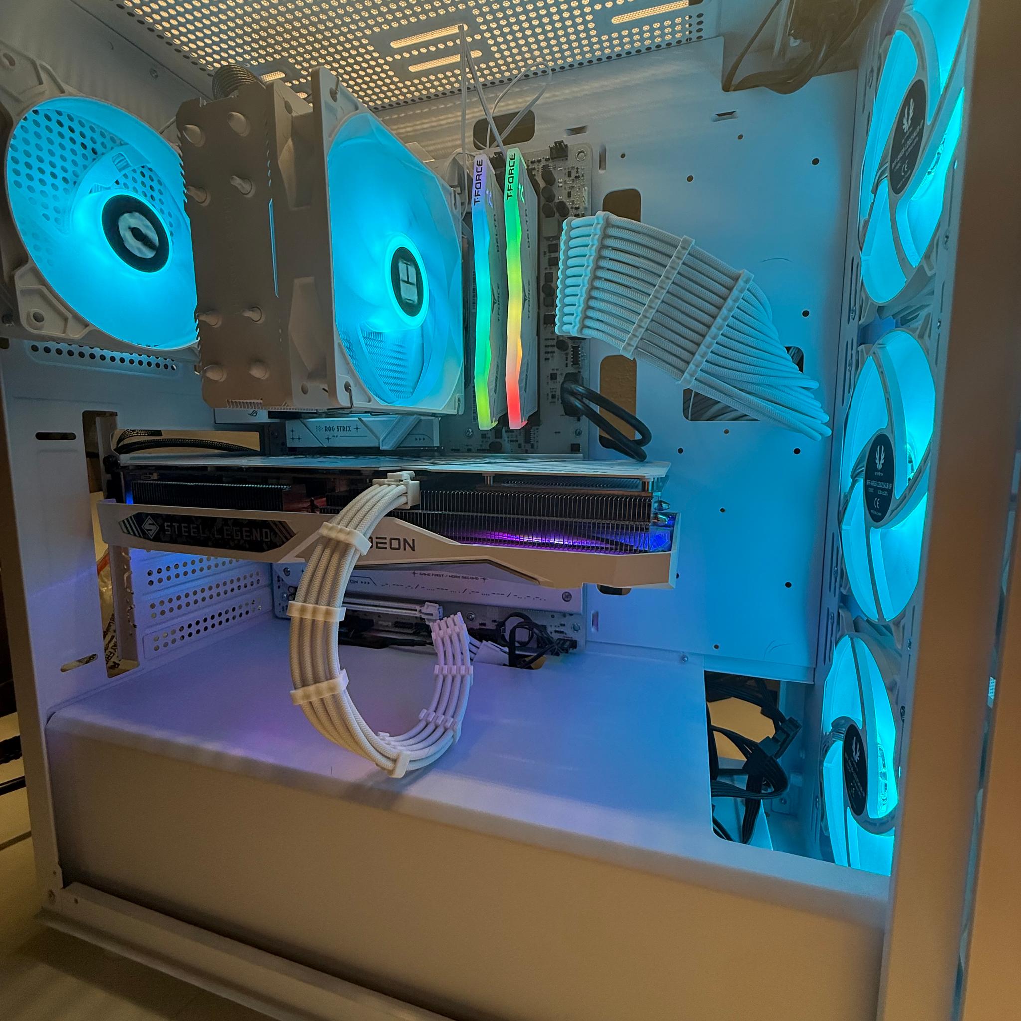 🔥 High-Performance Gaming PC – RX 7600 / Ryzen 5 9600X (White Build) 🔥