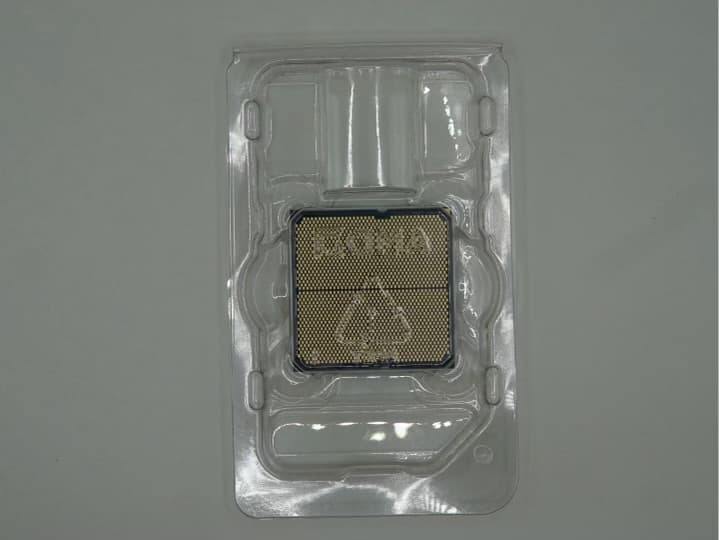AMD RYZEN 7 9800x3D