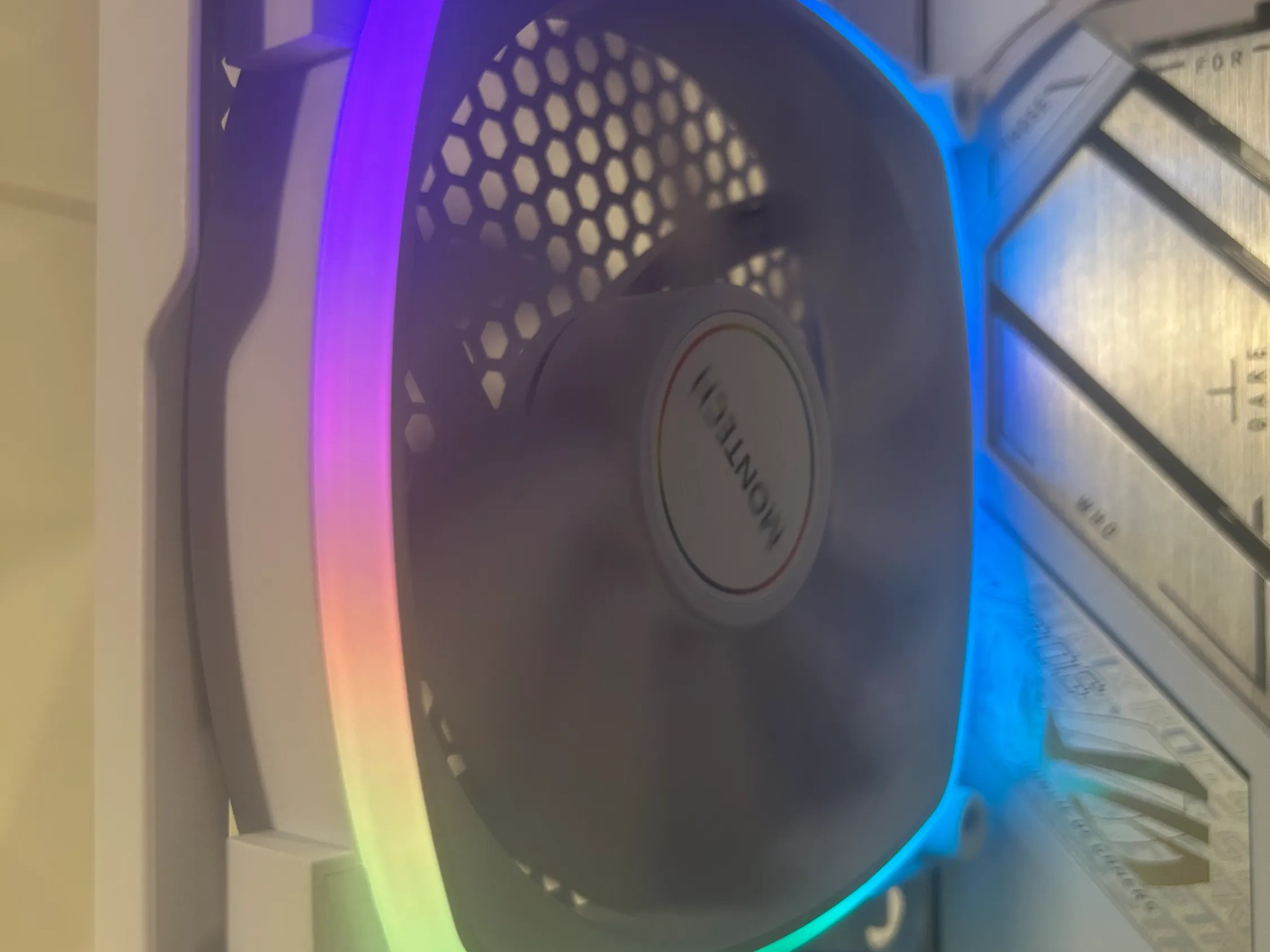 🥶🧊//Glacier Valley V2// - Ryzen 5 7600, RTX 5070, 32GB Ram, 1TB SSD🥶🧊