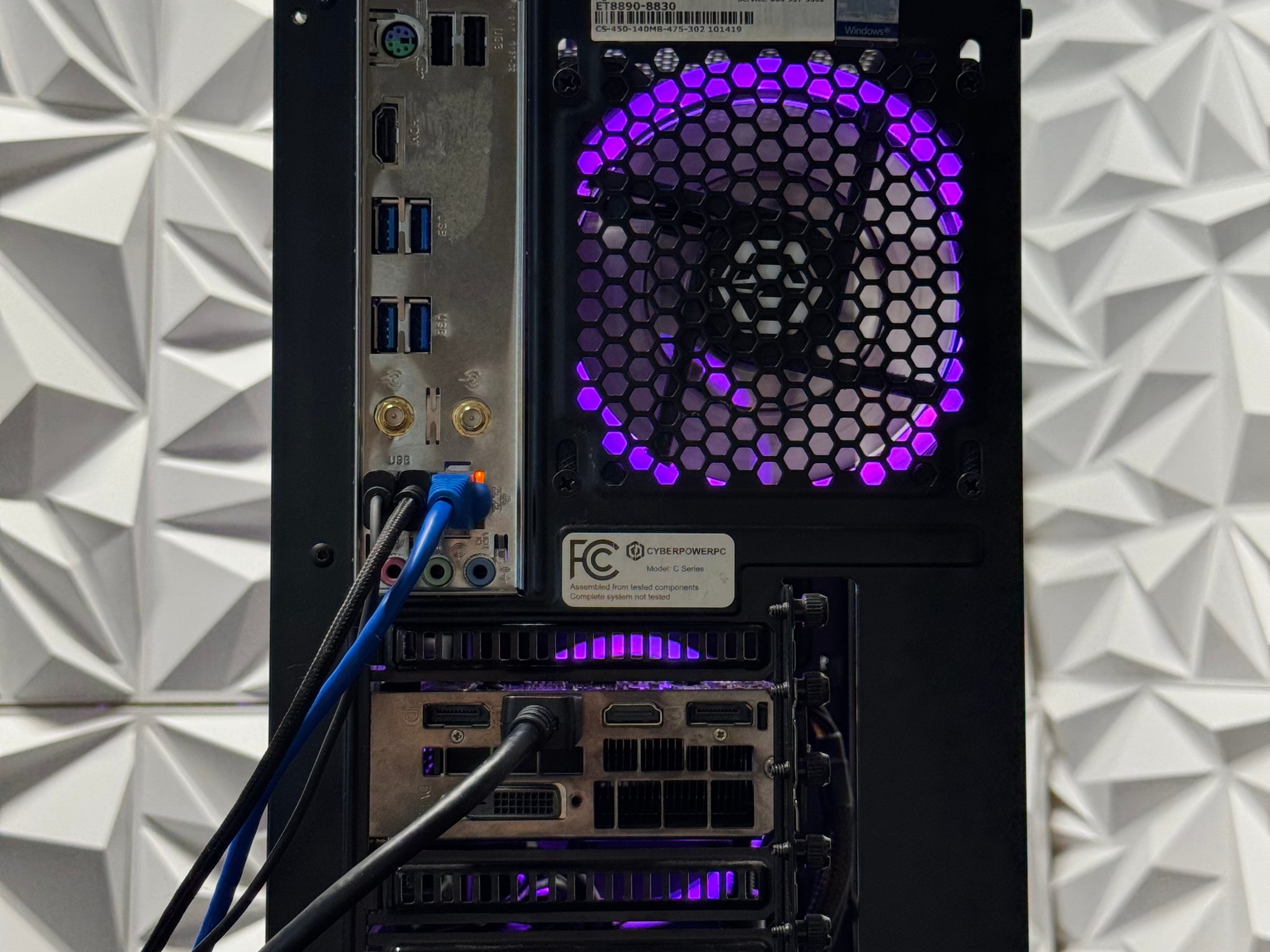 Ryzen 5 3600 / GTX 1070 Ti / 16GB 2666Mhz DDR4 ram / 2TB storage / 650w psu