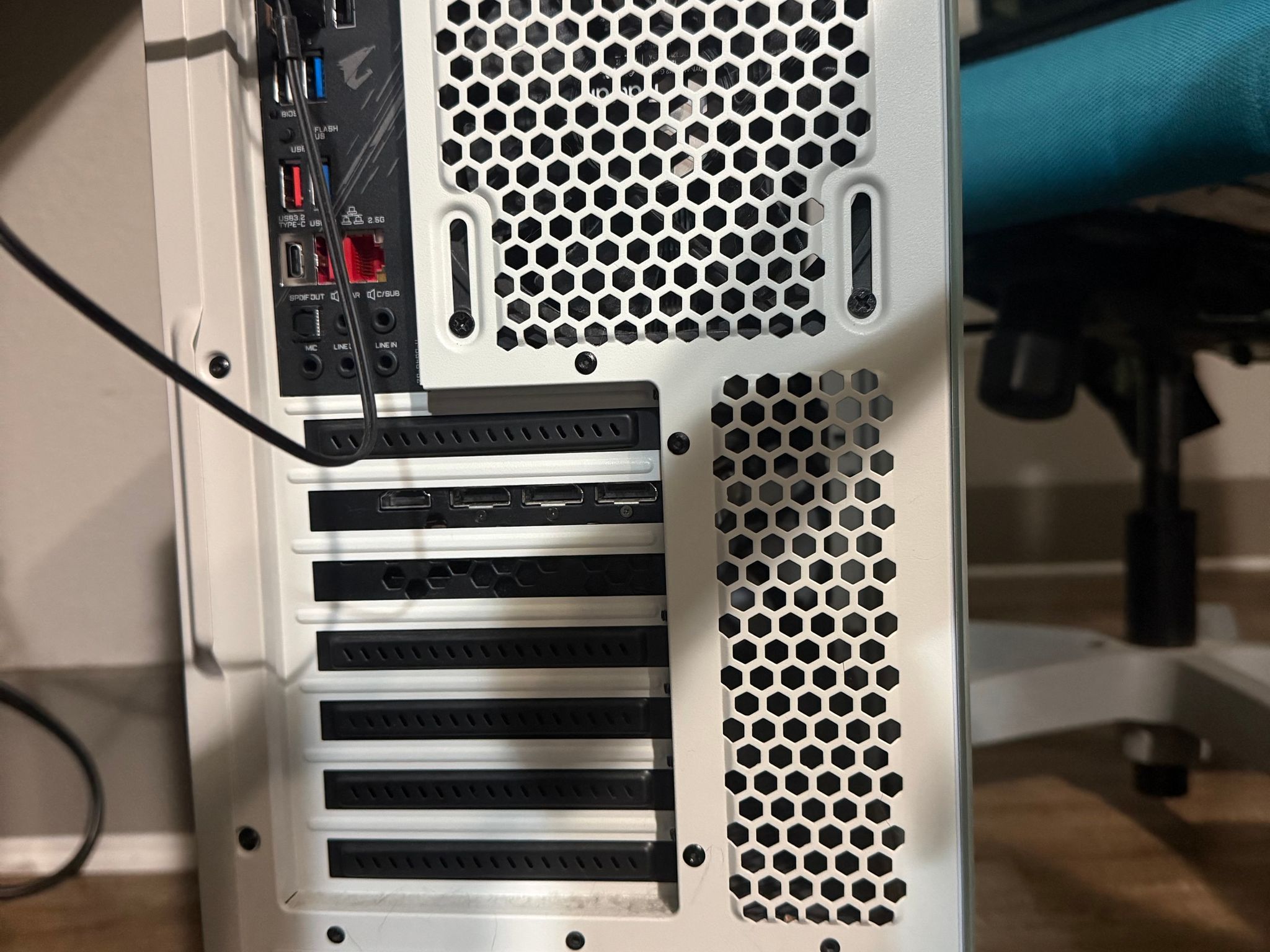 Ryzen 7 5700X3D + RTX 3060 Ti Gaming PC - 32GB RAM, 1.5TB SSD, Wi-Fi, Windows Activated