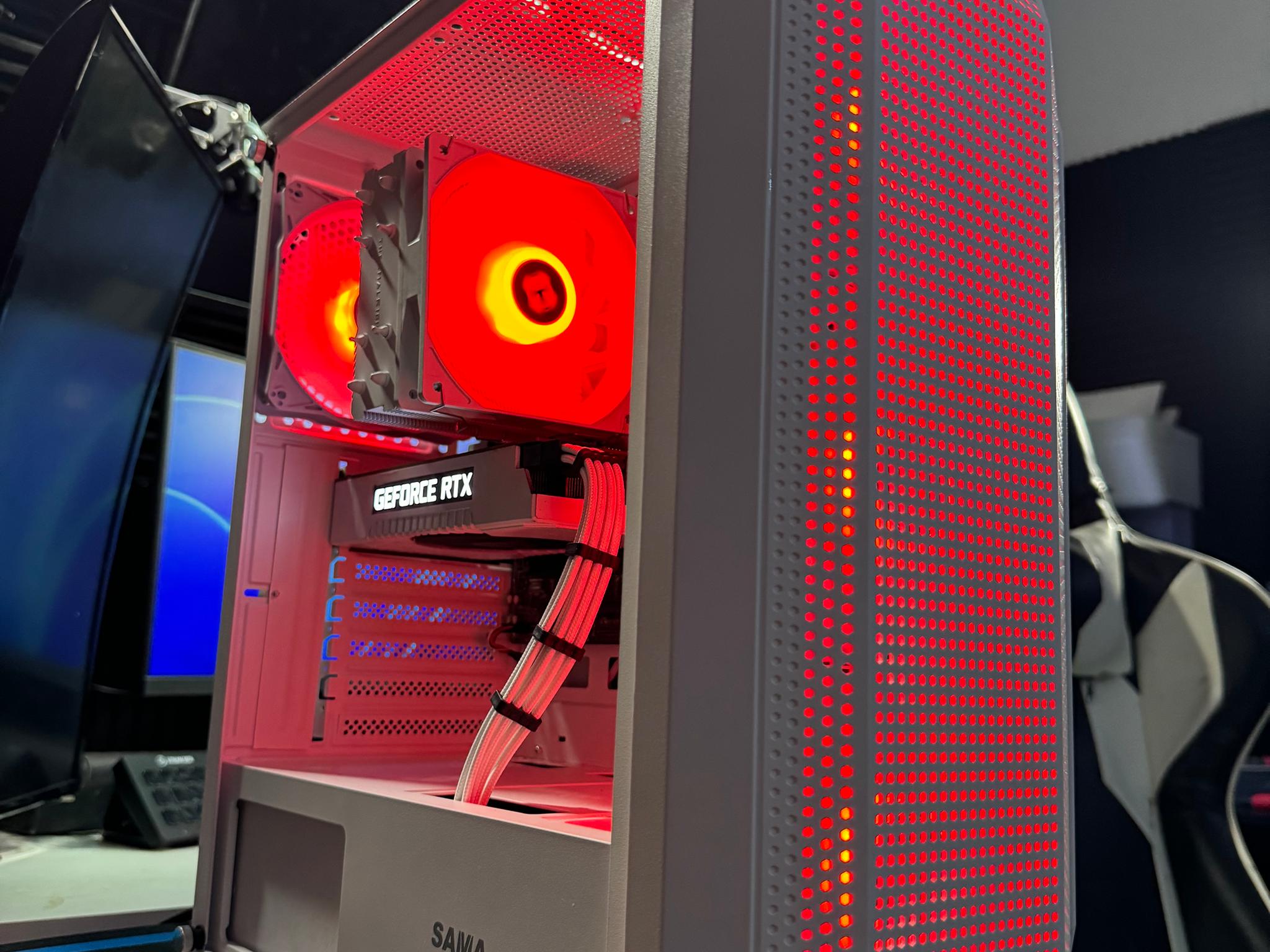 White N’ Black RTX Gaming PC - i5 6500 / RTX 2060