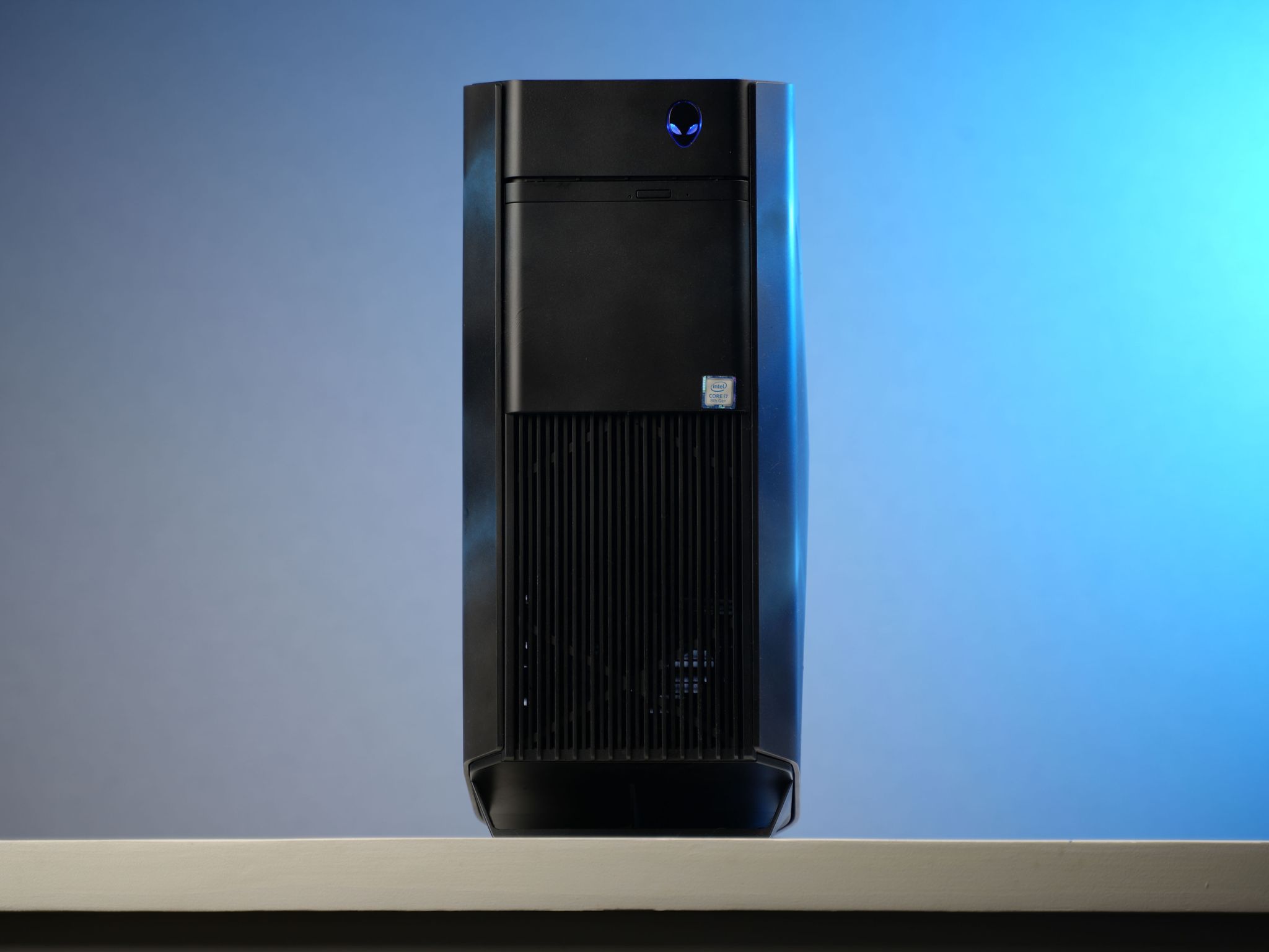 “ALIENS3FORM” GTX 1080 Intel Core i7 8700 16GB .9TB Windows 11 Gaming PC Powerhouse