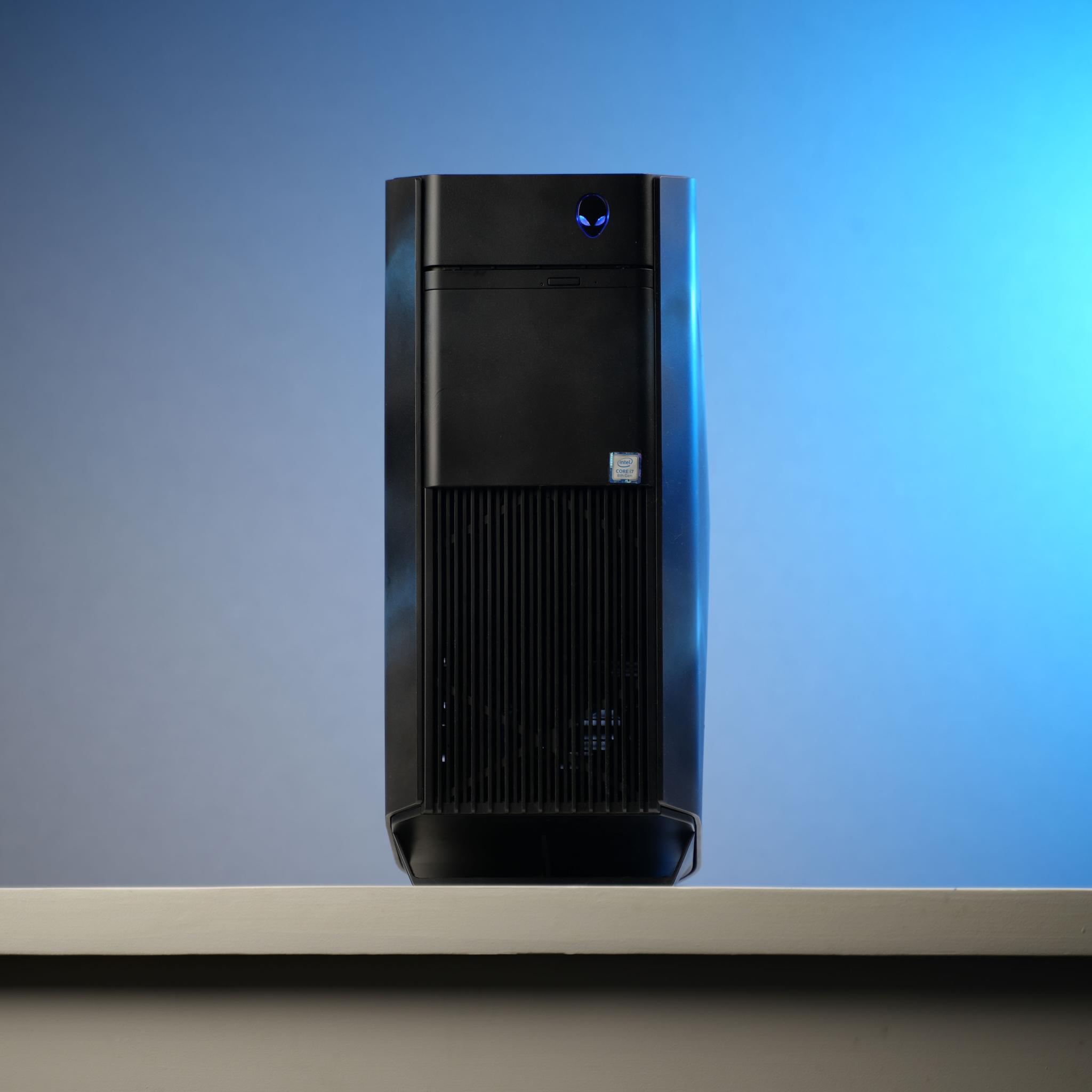 “ALIENS3FORM” GTX 1080 Intel Core i7 8700 16GB .9TB Windows 11 Gaming PC Powerhouse